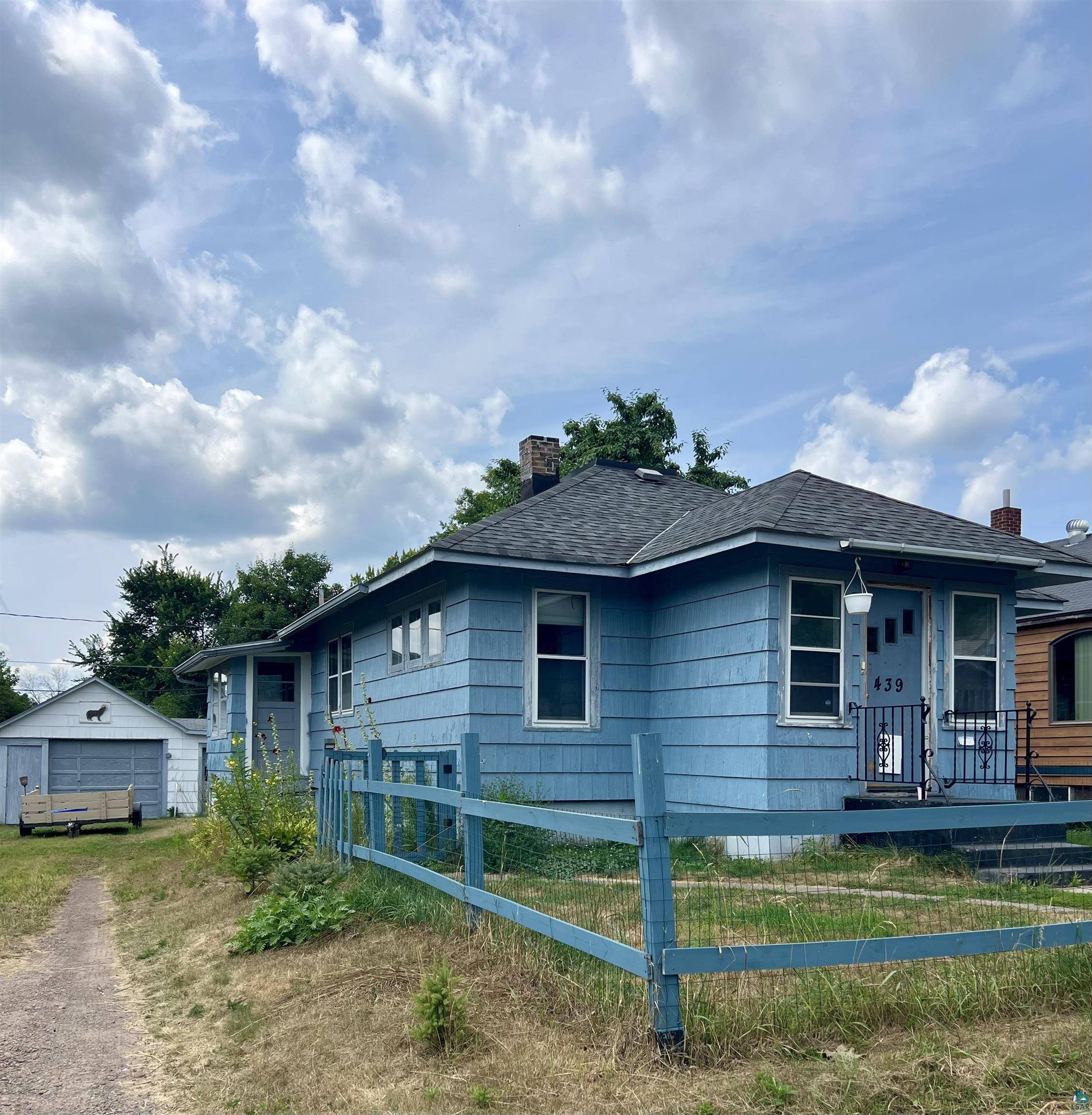 439 4th St, Cloquet, MN 55720