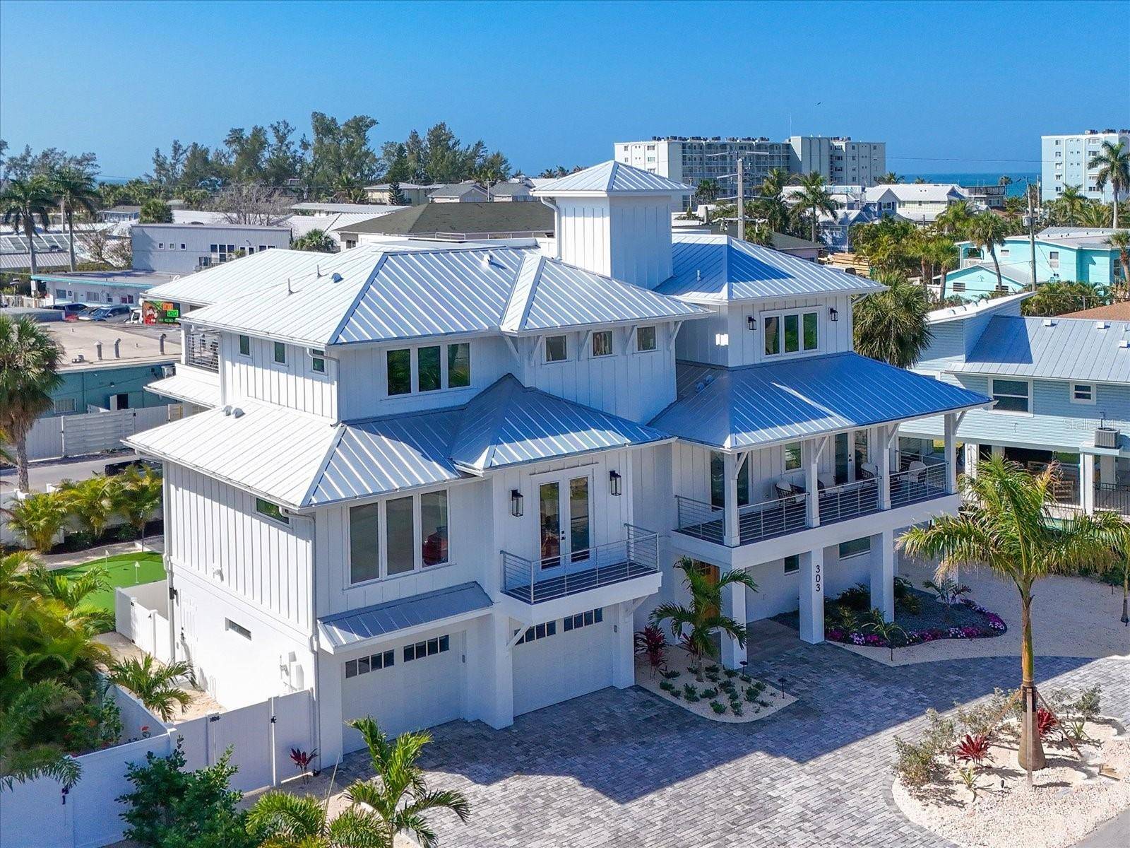 303 55TH ST, Holmes Beach, FL 34217