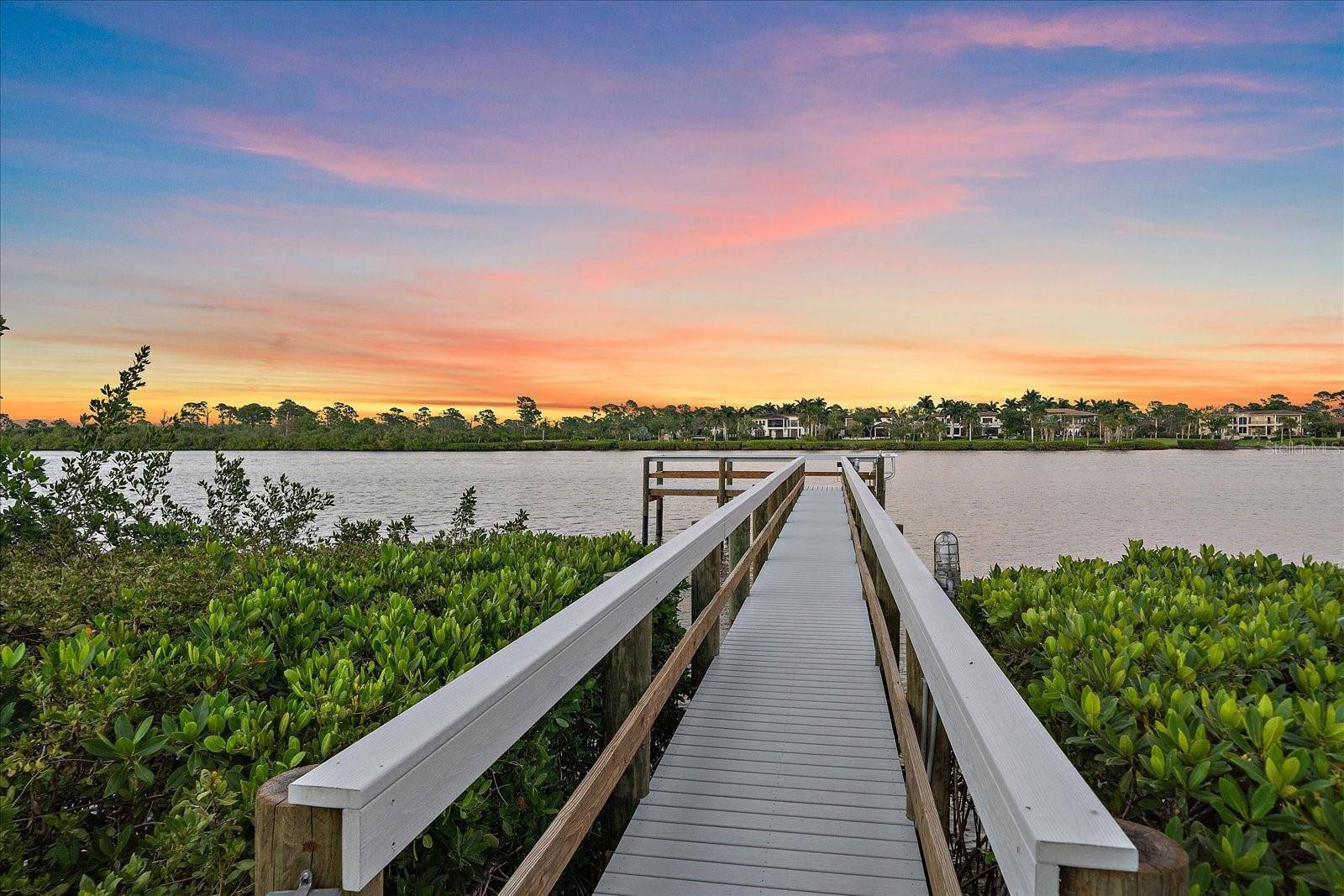 756 N MANASOTA KEY RD, Englewood, FL 34223