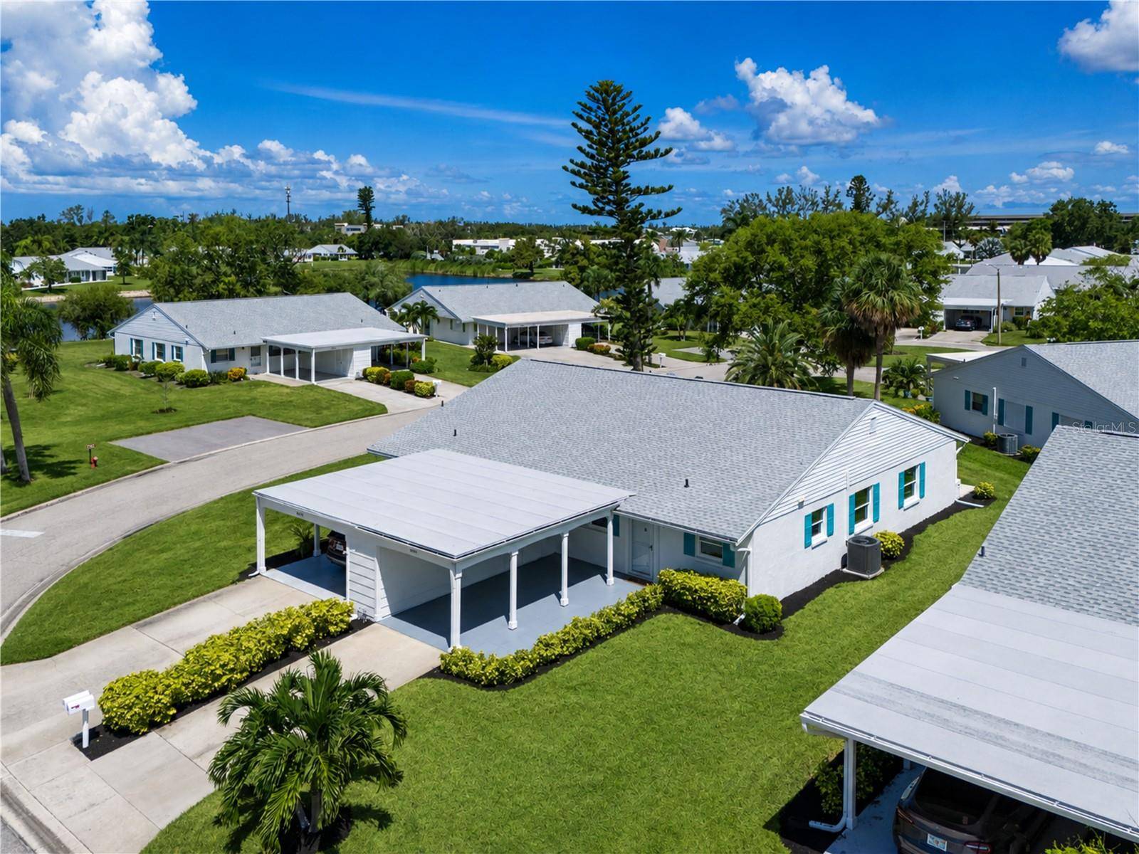 9411 CONCORD CIR #9411, Bradenton, FL 34210