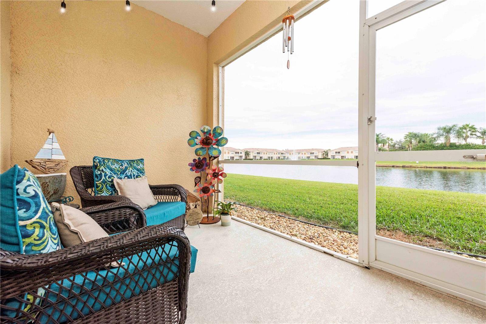 3698 PARKRIDGE CIR #26-104, Sarasota, FL 34243