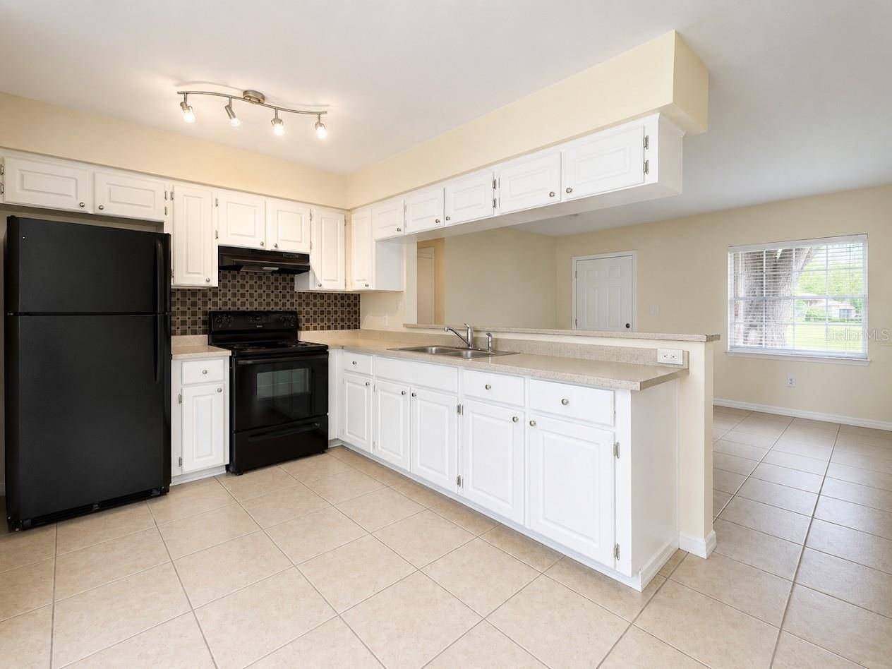 3113 WOODHILL RD, Winter Haven, FL 33881