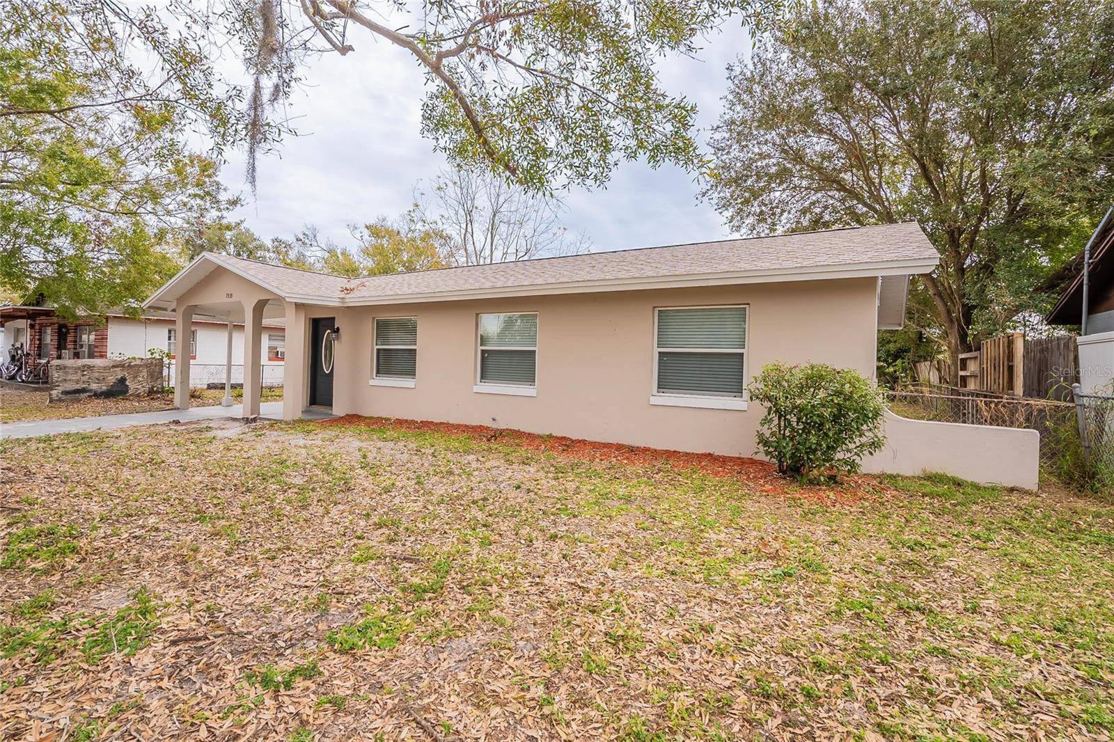 1335 LESCOT LN, Orlando, FL 32811