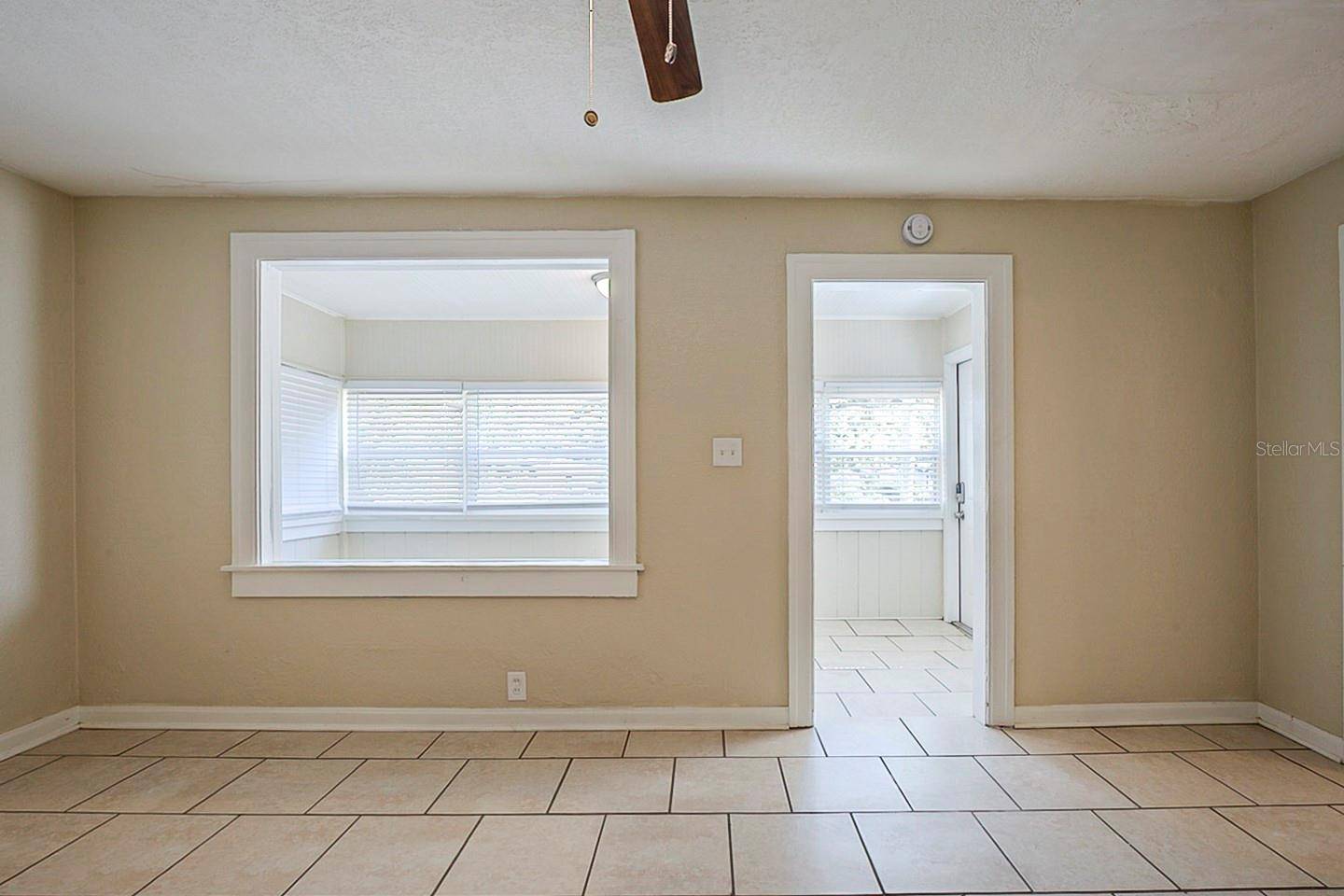 2011 10TH ST S, St Petersburg, FL 33705