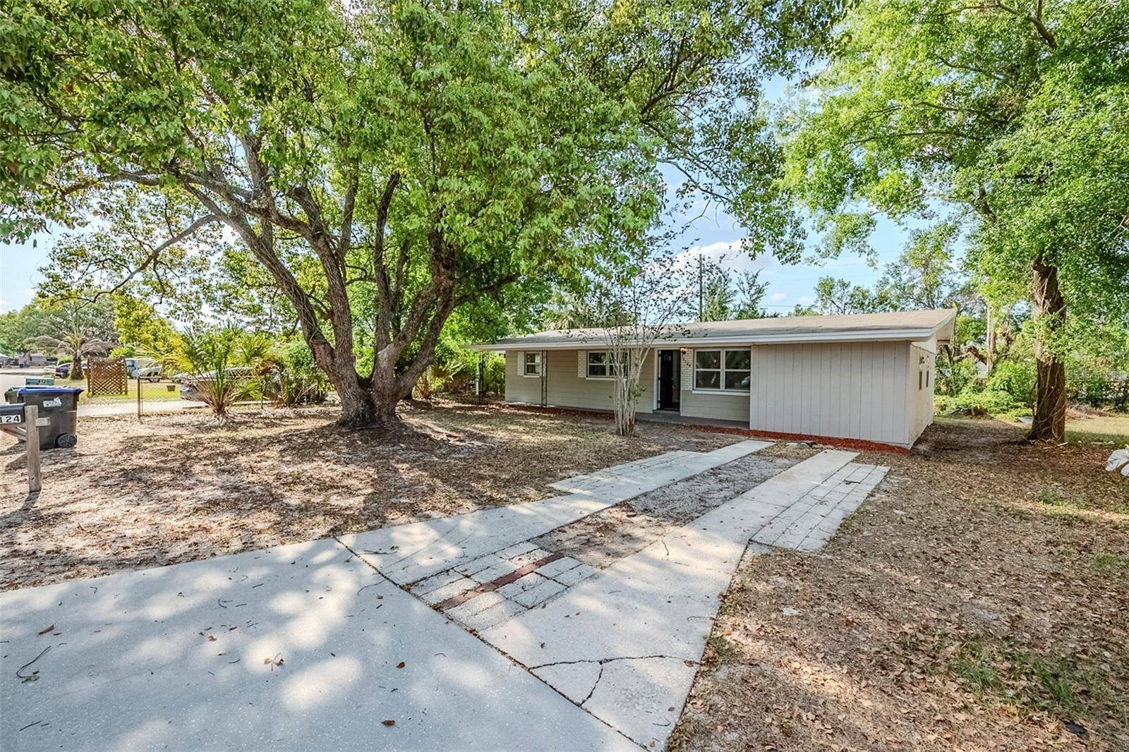 4124 CAYWOOD CIR, Orlando, FL 32810