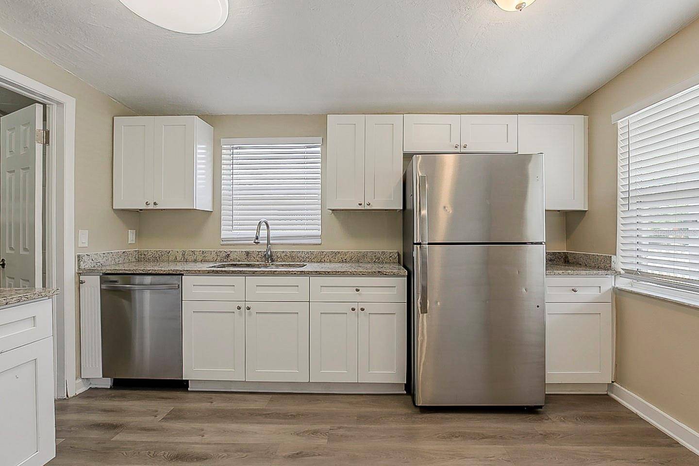 4010 EMERSON AVE S, St Petersburg, FL 33711