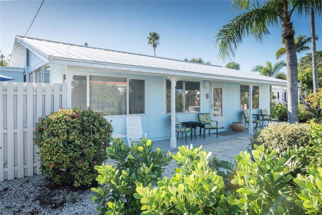900 S BLVD OF THE PRESIDENTS #4, Sarasota, FL 34236