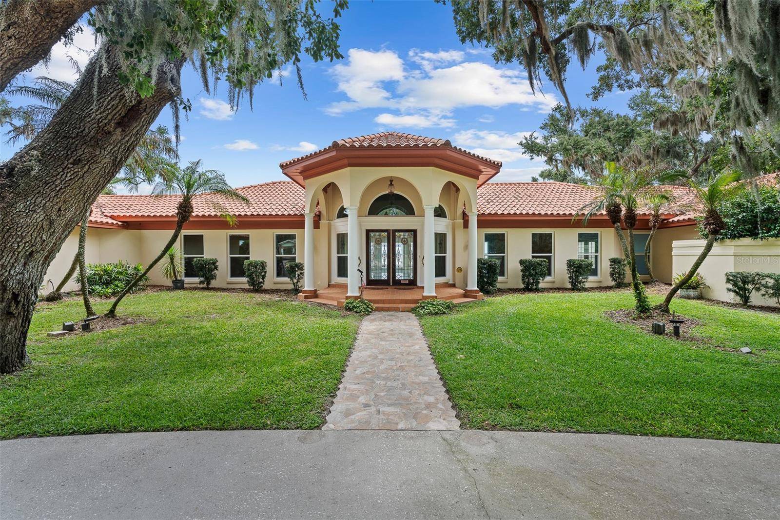 1412 MOSSWOOD DR, Leesburg, FL 34748