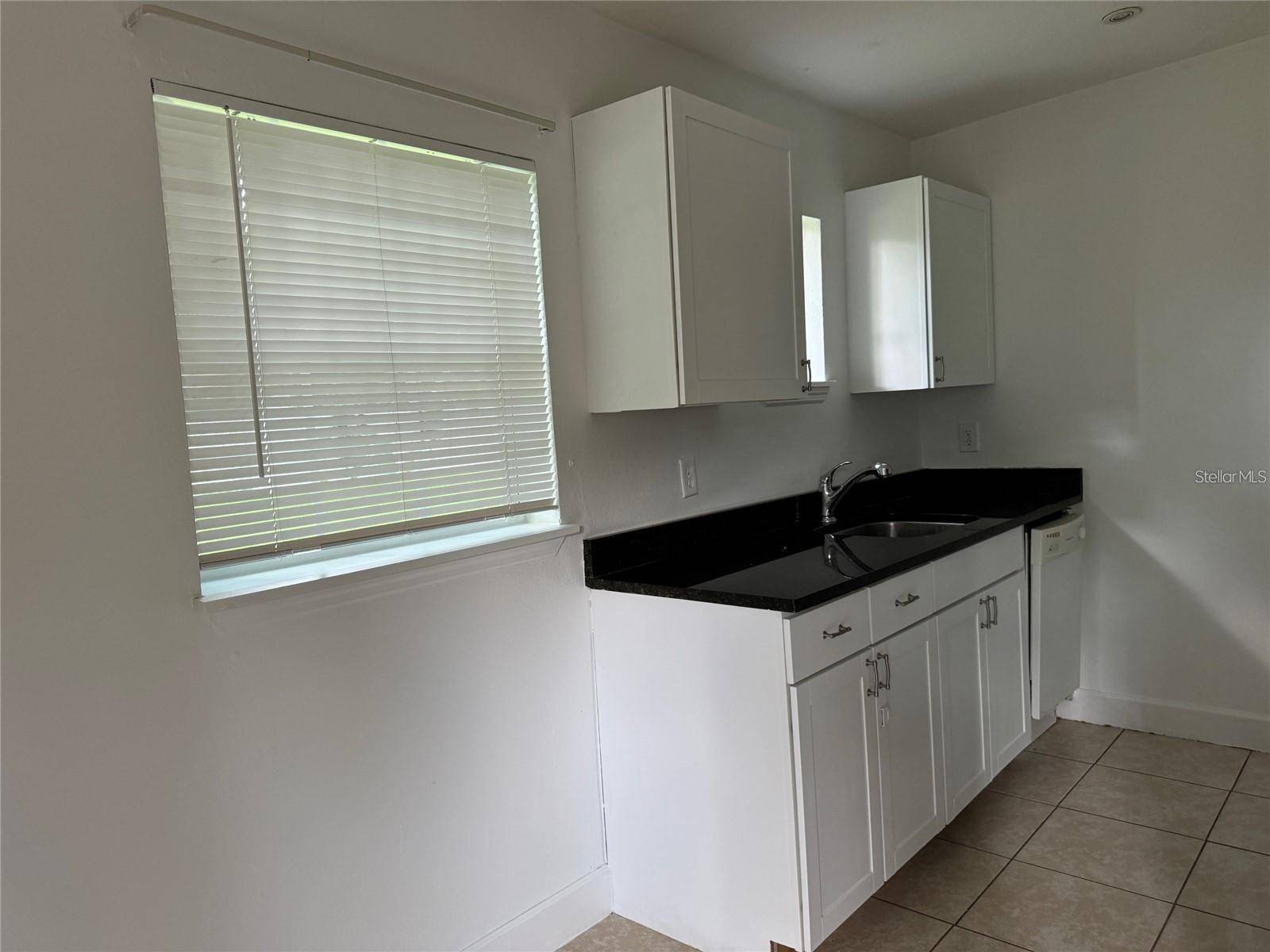 2416 S MAYER AVE #6, Orlando, FL 32806