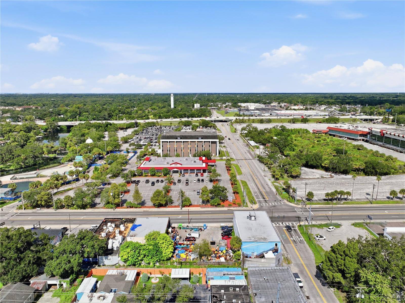 8145 N NEBRASKA AVE, Tampa, FL 33604