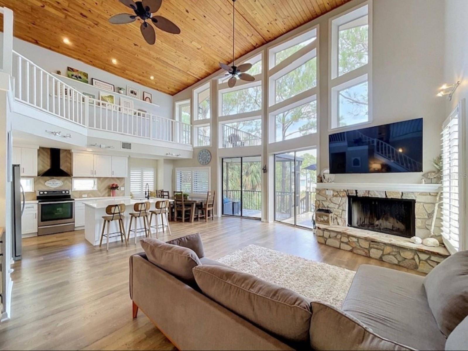 777 CLAUDIA LN, Palm Harbor, FL 34683