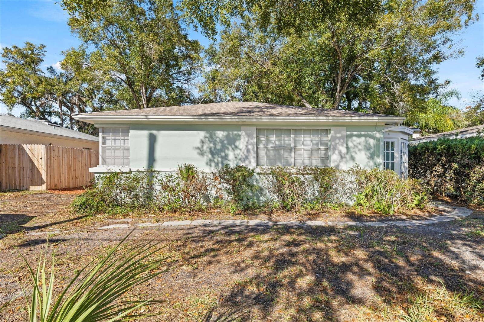3817 W BAY TO BAY BLVD, Tampa, FL 33629