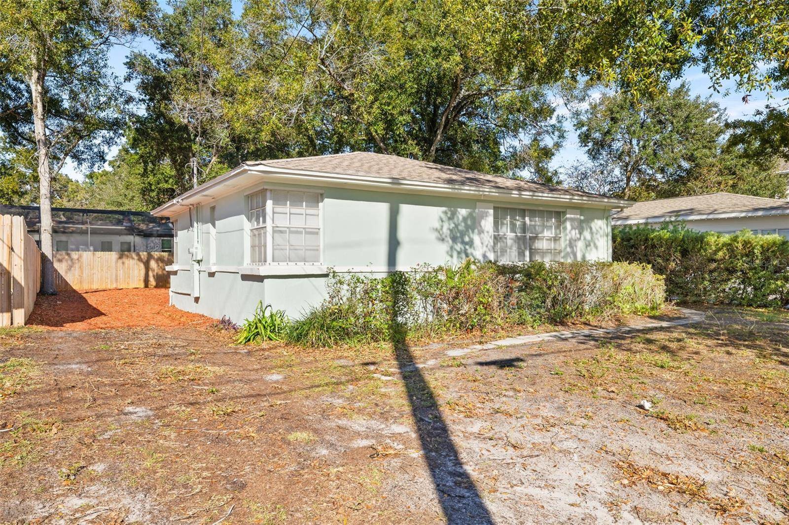 3817 W BAY TO BAY BLVD, Tampa, FL 33629
