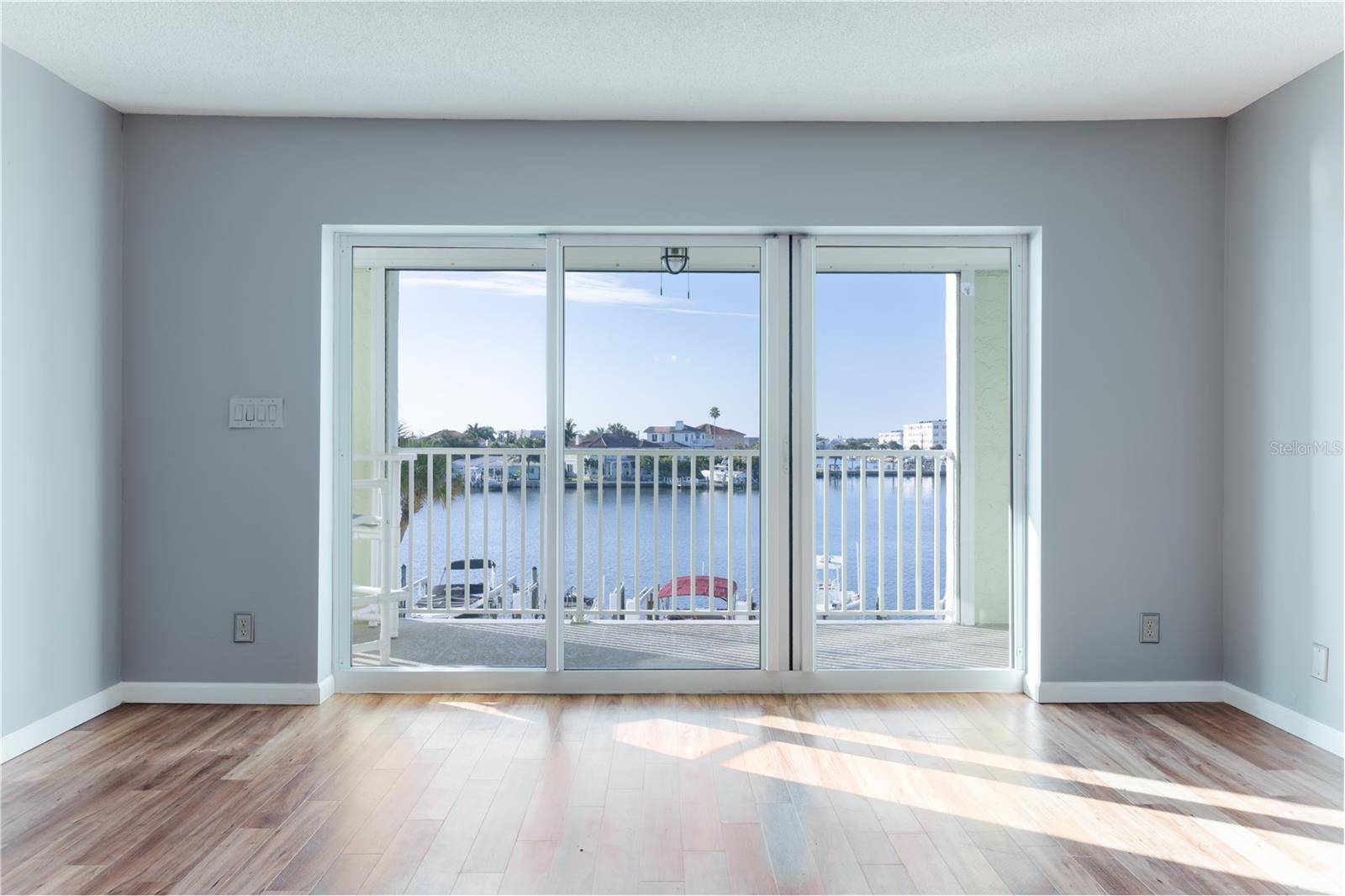 400 64TH AVE #305, St Pete Beach, FL 33706