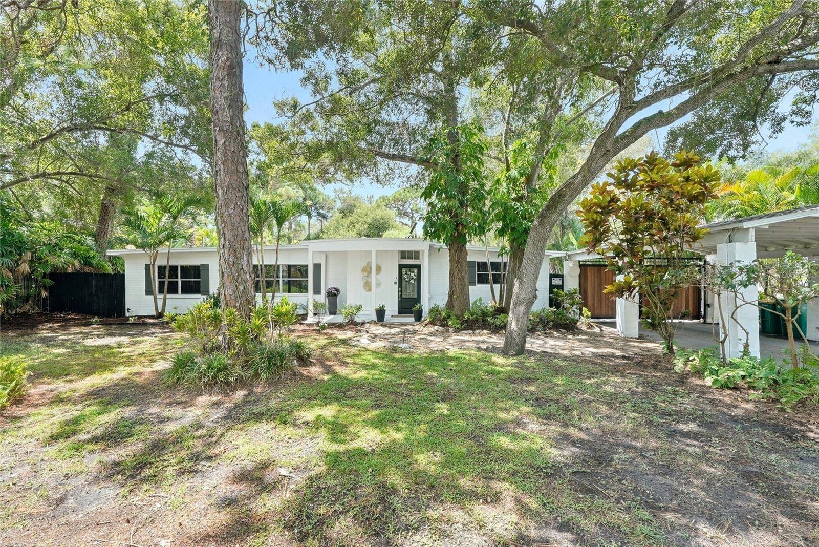 10030 59TH AVE N, St Petersburg, FL 33708