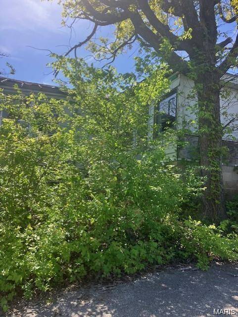 902 Old Route 66, St Robert, MO 65584
