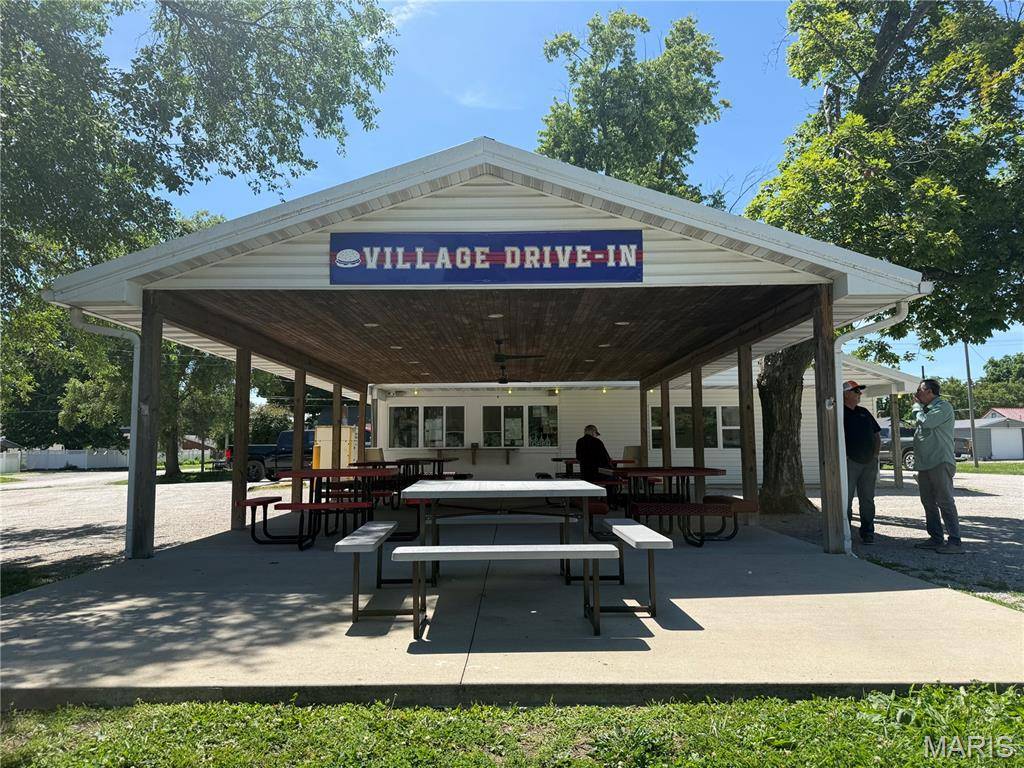 212 S Washington ST, Bunker Hill, IL 62014
