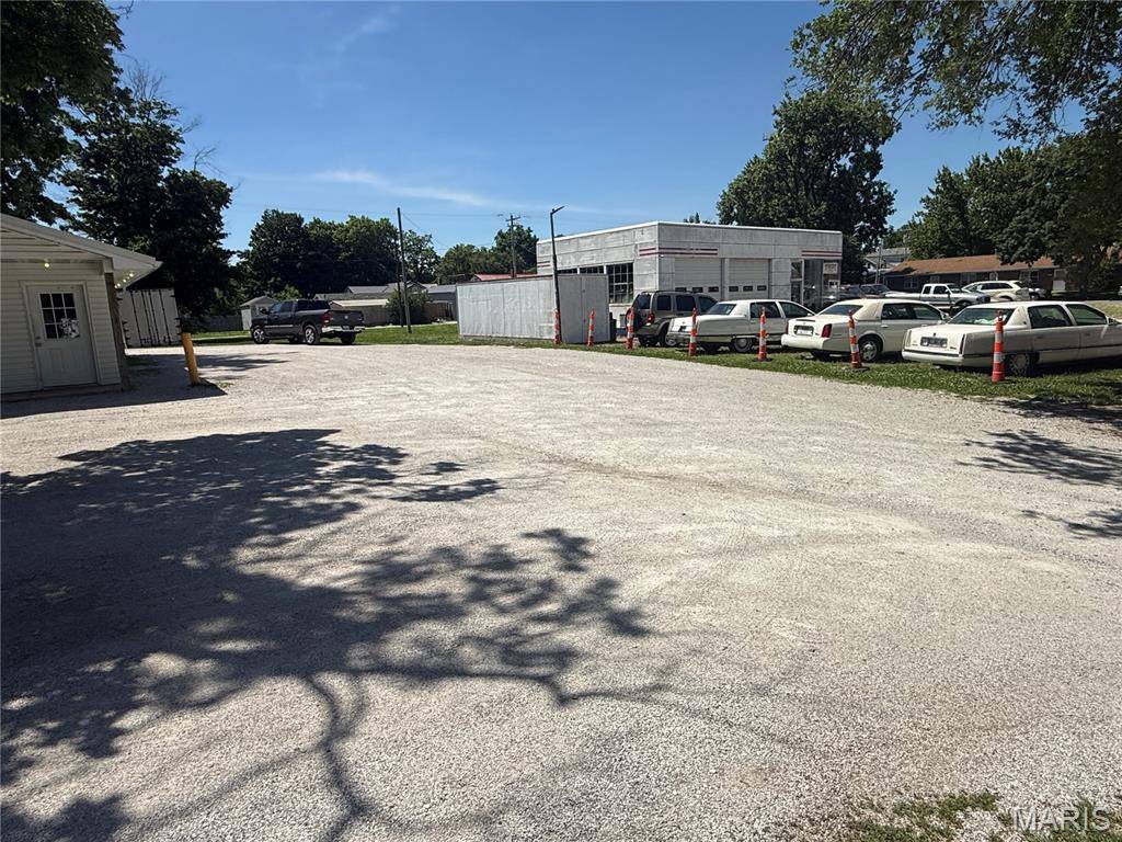 212 S Washington ST, Bunker Hill, IL 62014