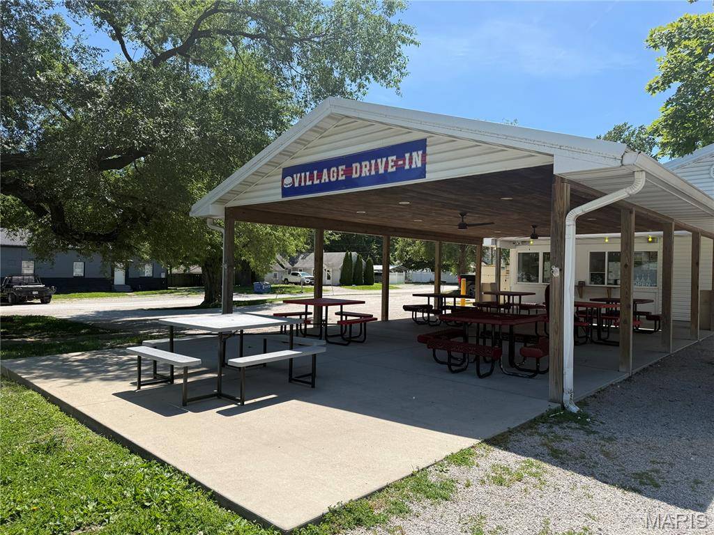 212 S Washington ST, Bunker Hill, IL 62014