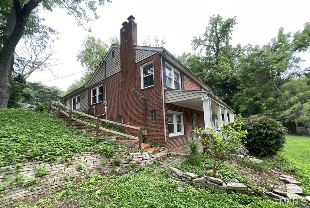 2979 Petticoat Junction LN, Glen Carbon, IL 62034