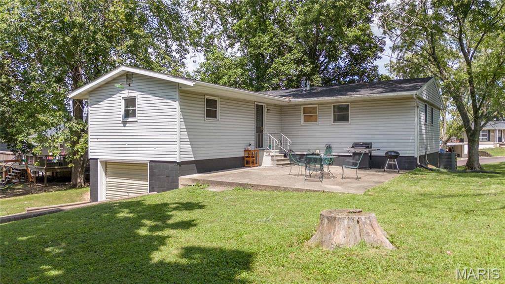 605 N Sunflower ST, Vandalia, IL 62471