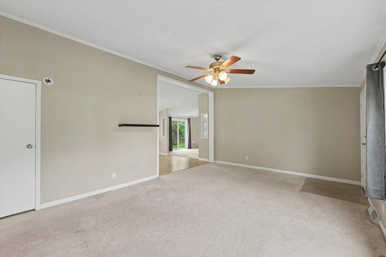 14 CHERRY CT, Ogden, IL 61859