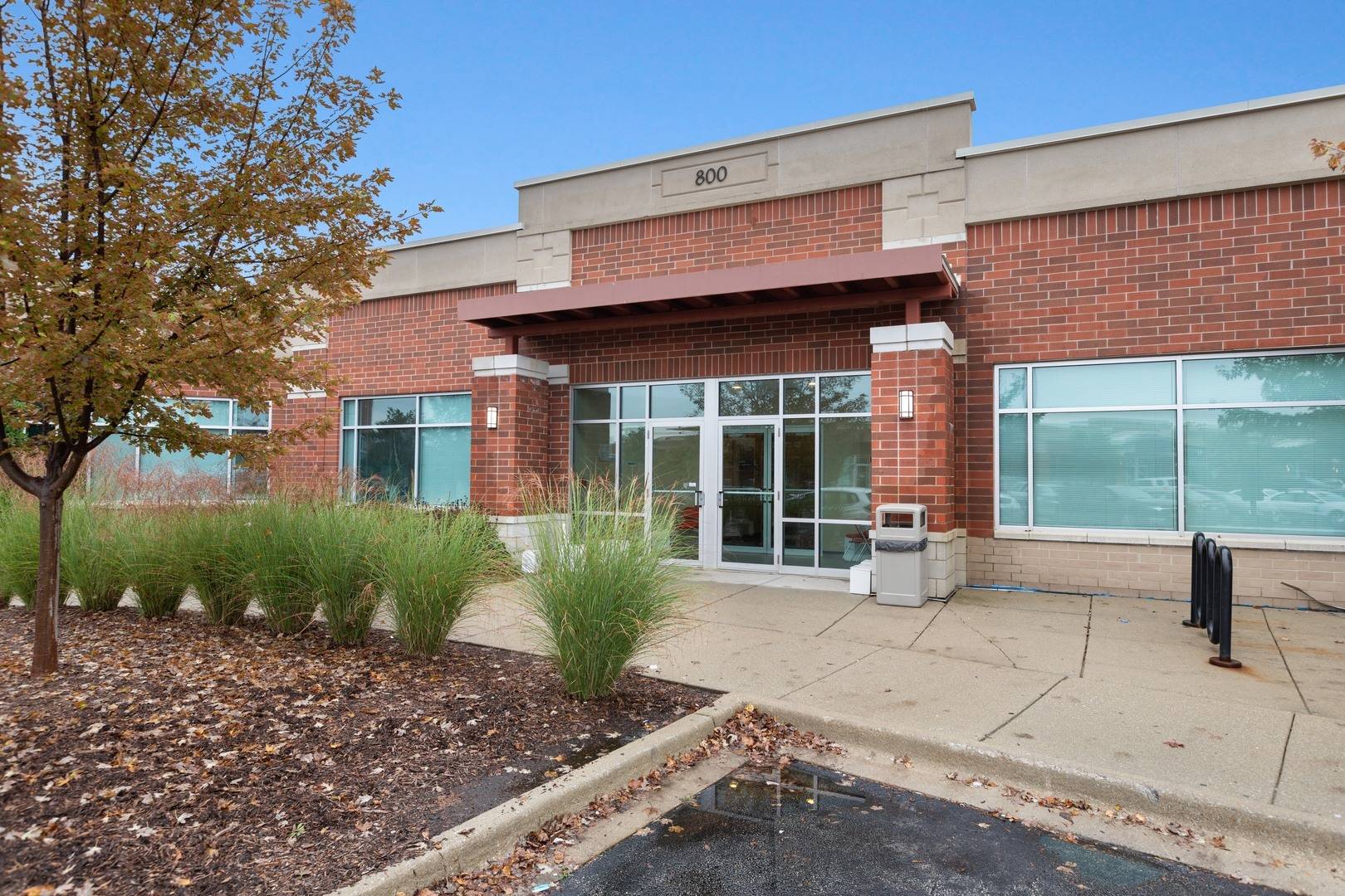 800 E Woodfield RD #117, Schaumburg, IL 60173