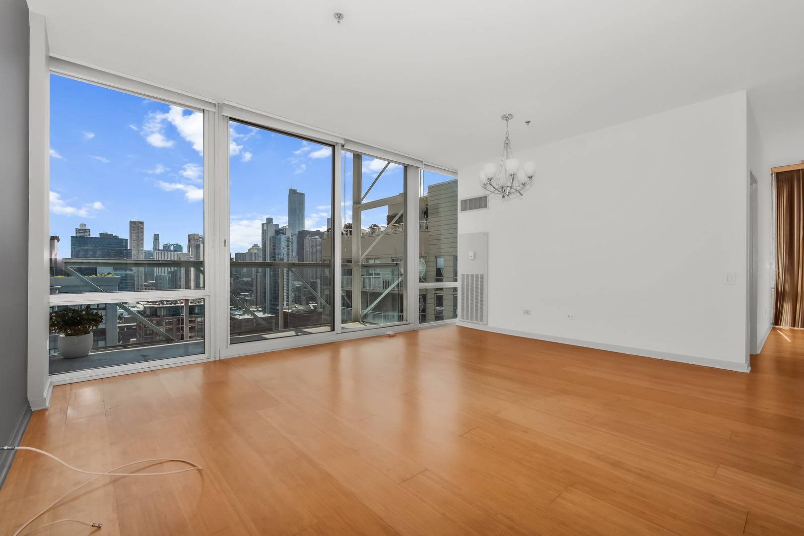 653 N Kingsbury ST #2307, Chicago, IL 60654