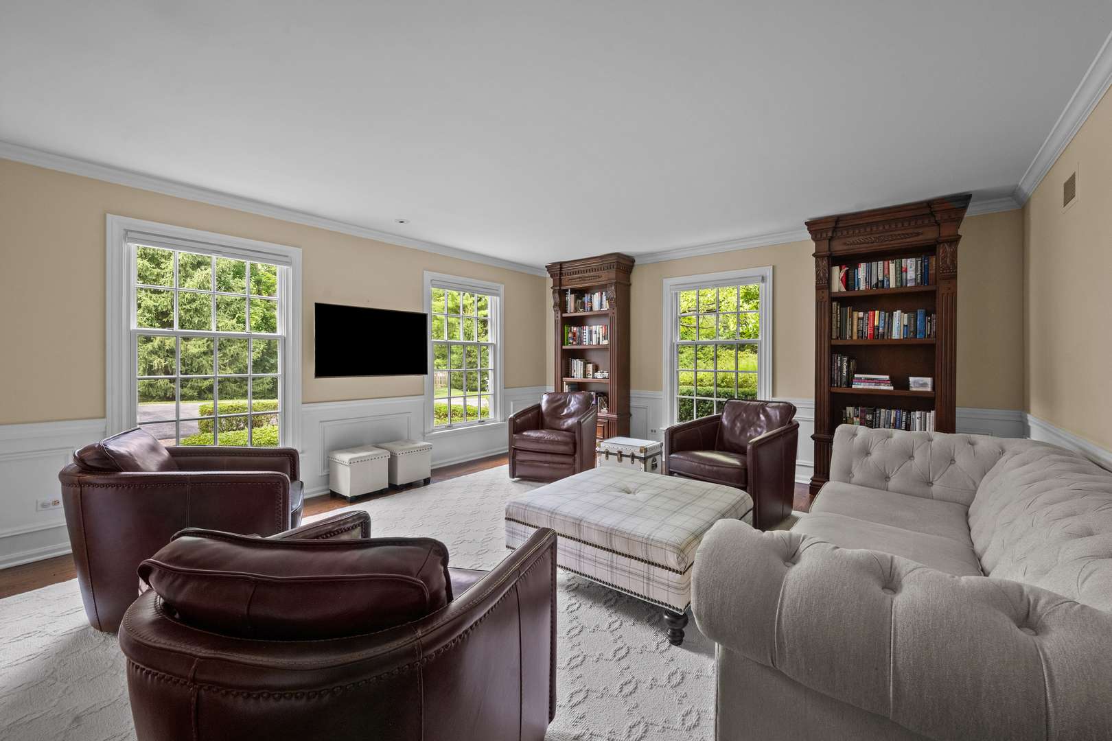 1871 W Everett RD, Lake Forest, IL 60045