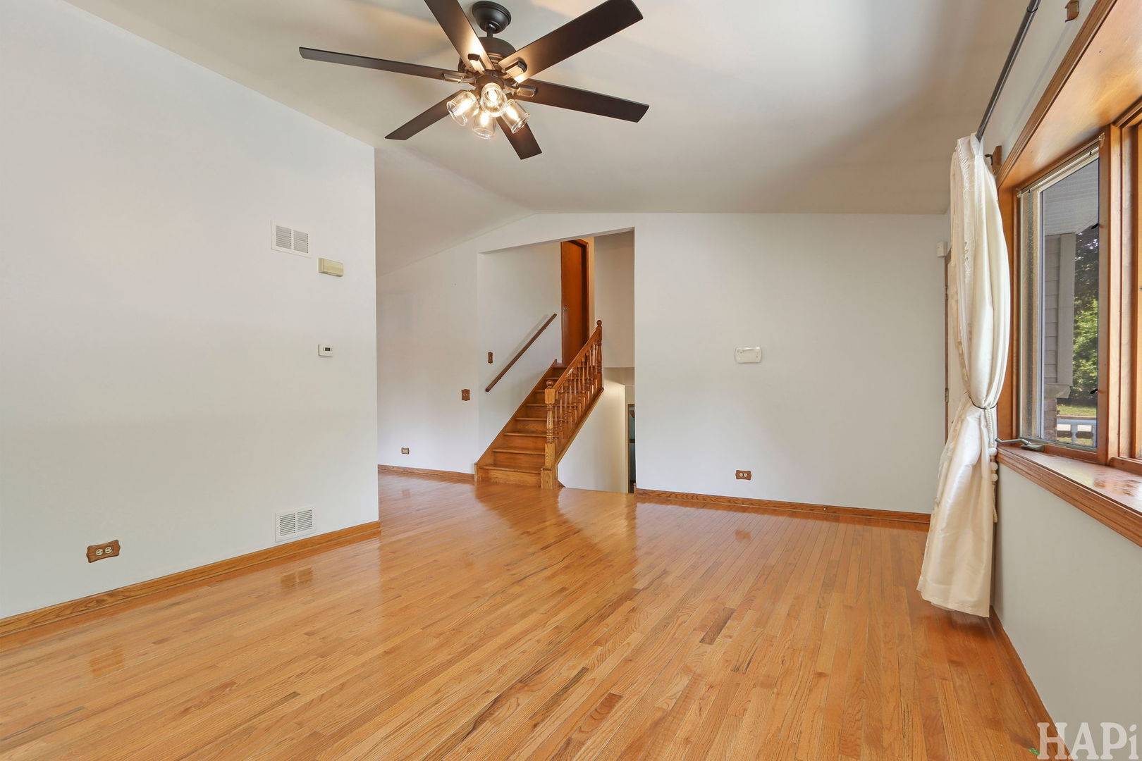 10113 W Crissy AVE, Beach Park, IL 60099