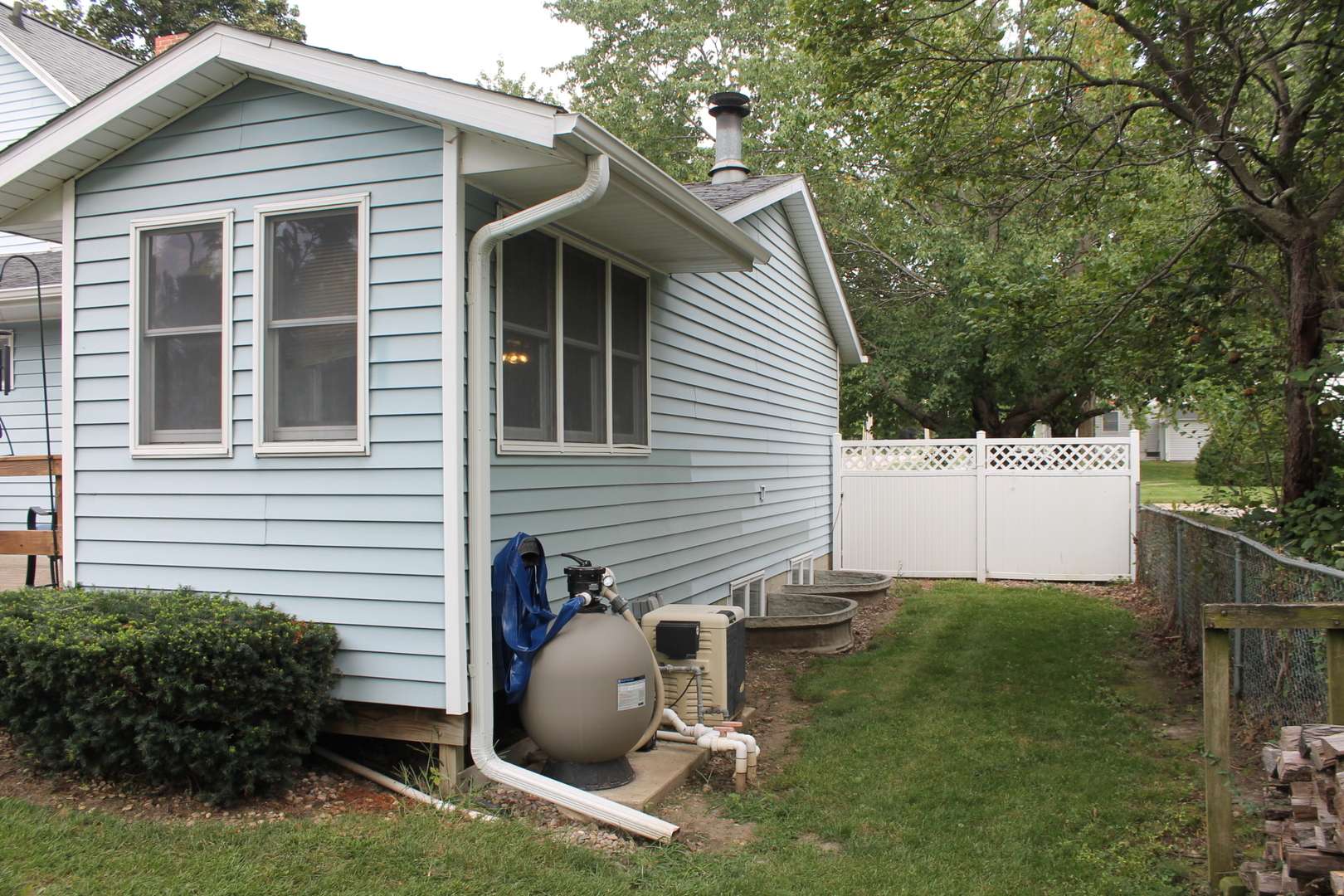235 S Stewart ST, Geneseo, IL 61254