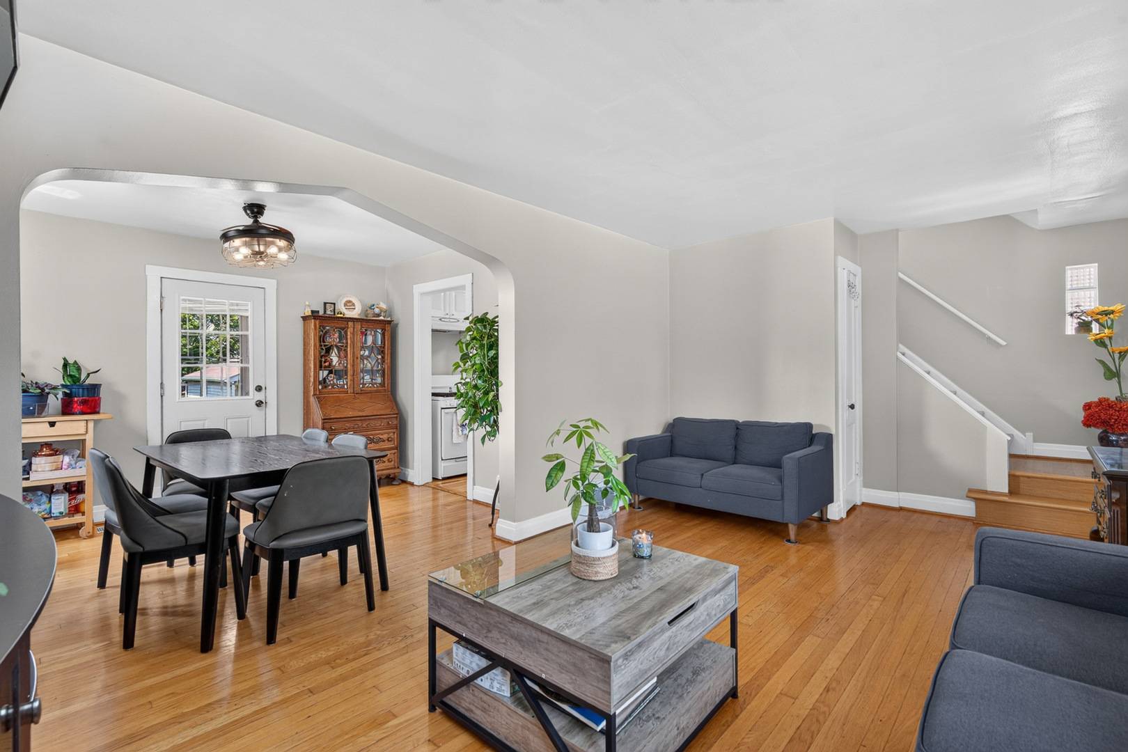 3128 Ernst ST, Franklin Park, IL 60131