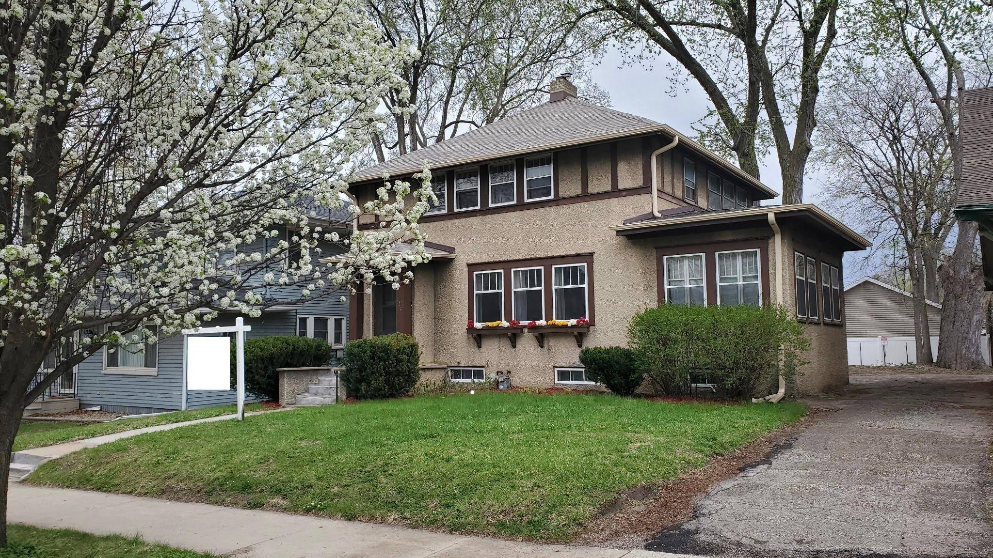 116 11th AVE NW, Rochester, MN 55901