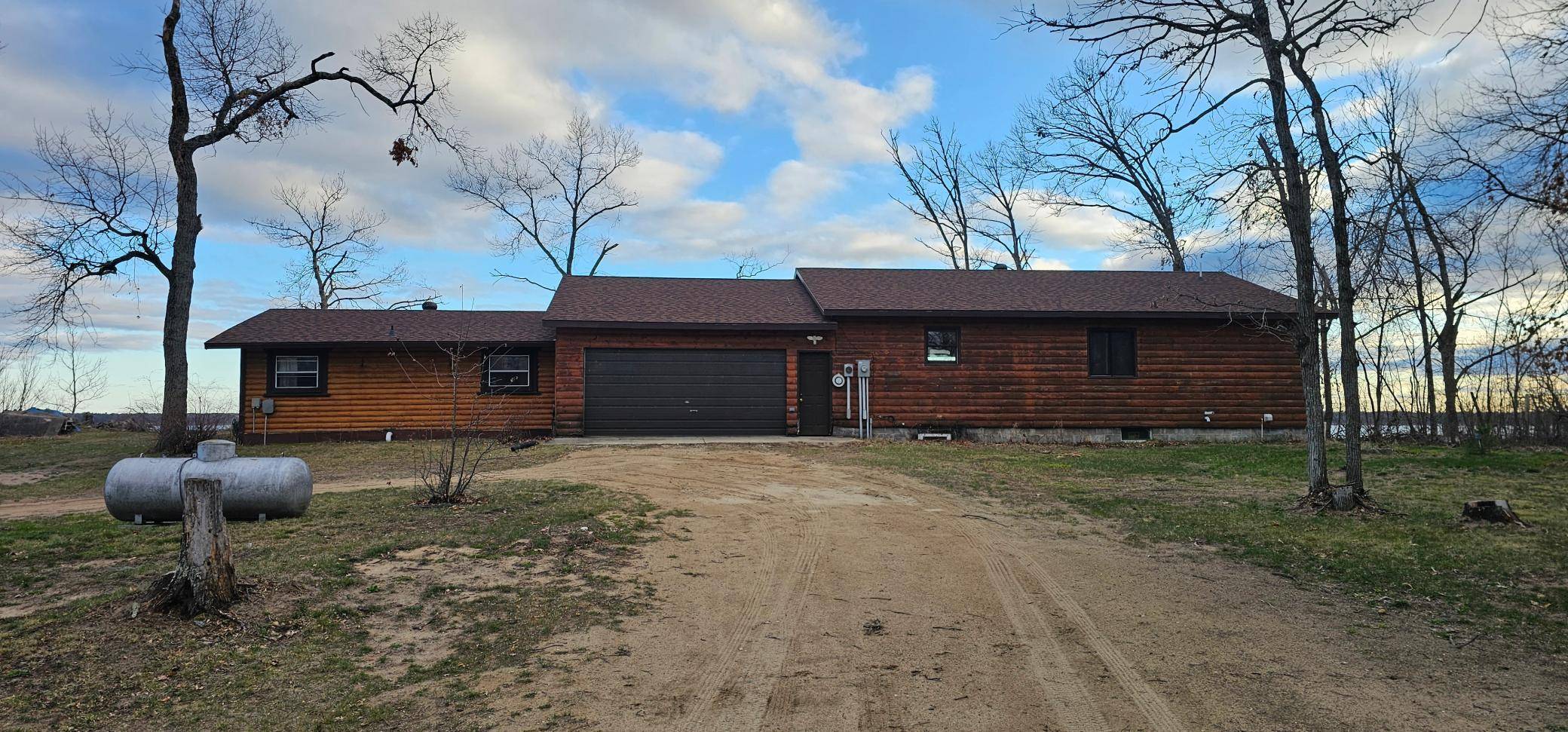 18492 Raymond DR SE, Cass Lake, MN 56633