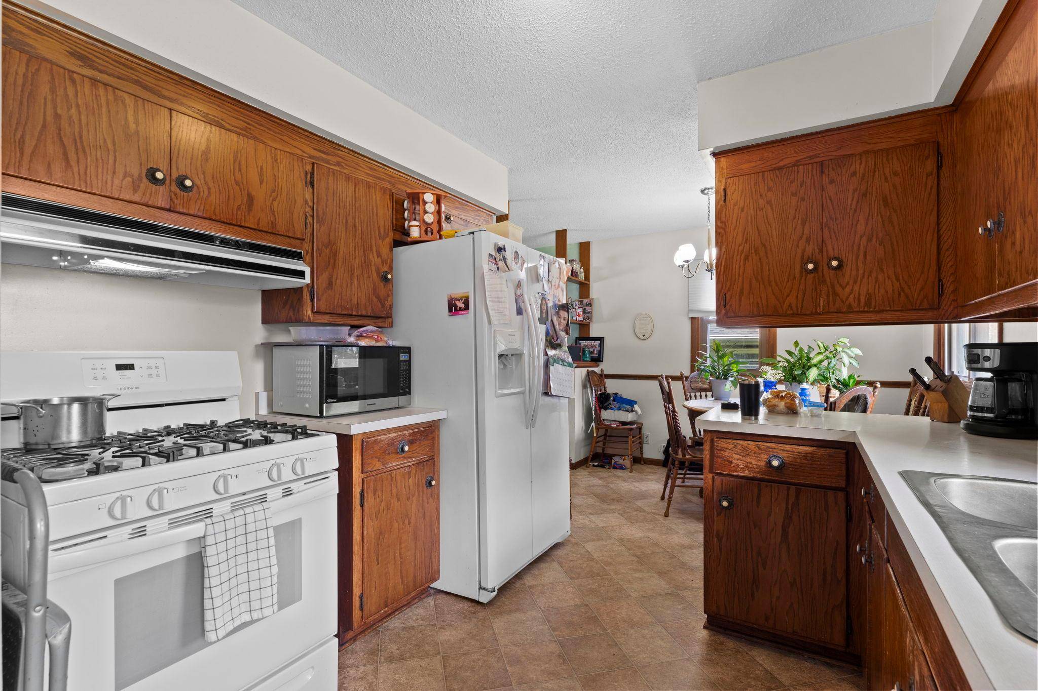 2607 64th AVE N, Brooklyn Center, MN 55430