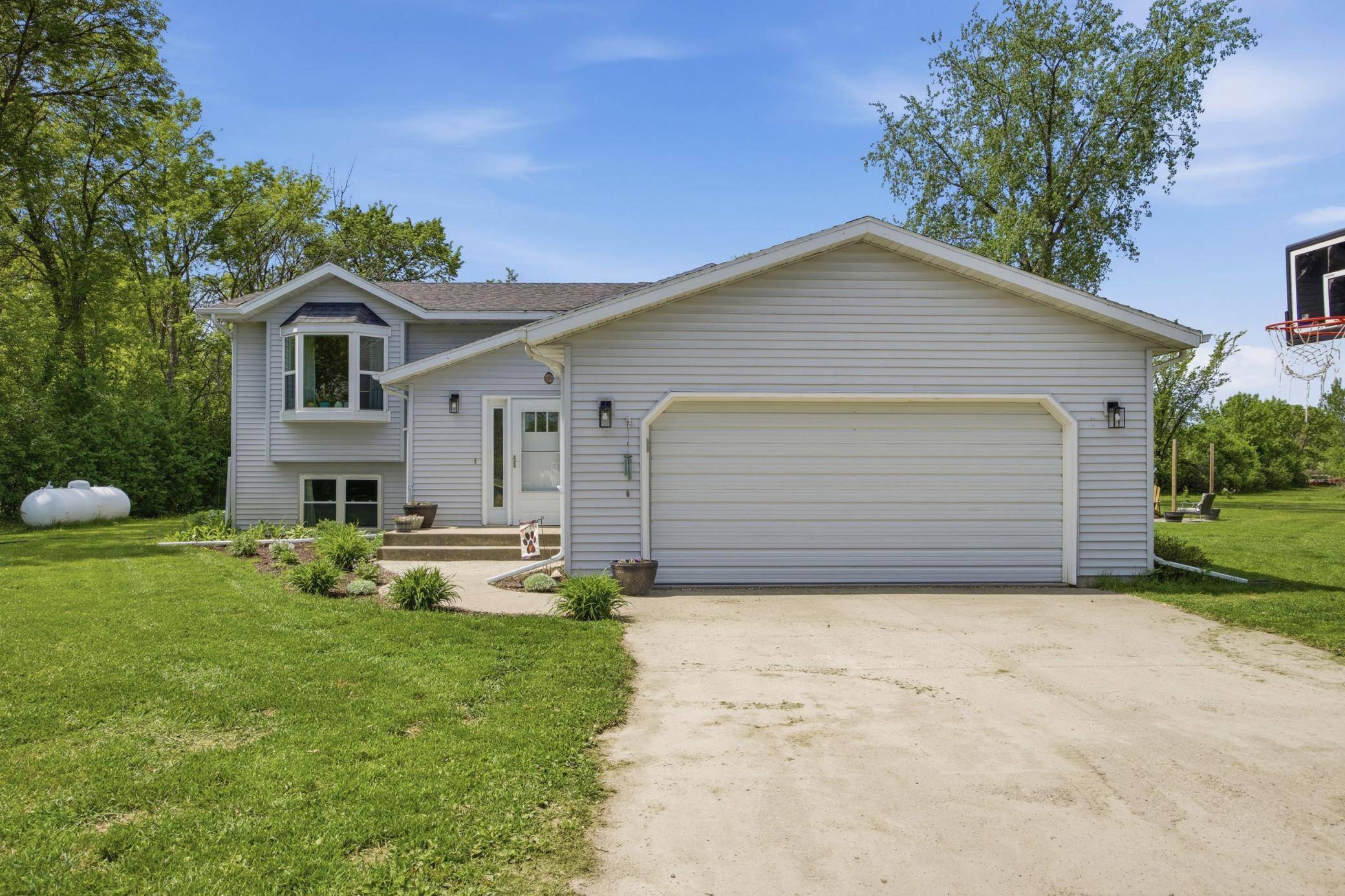 2959 142nd ST S, Glyndon, MN 56547