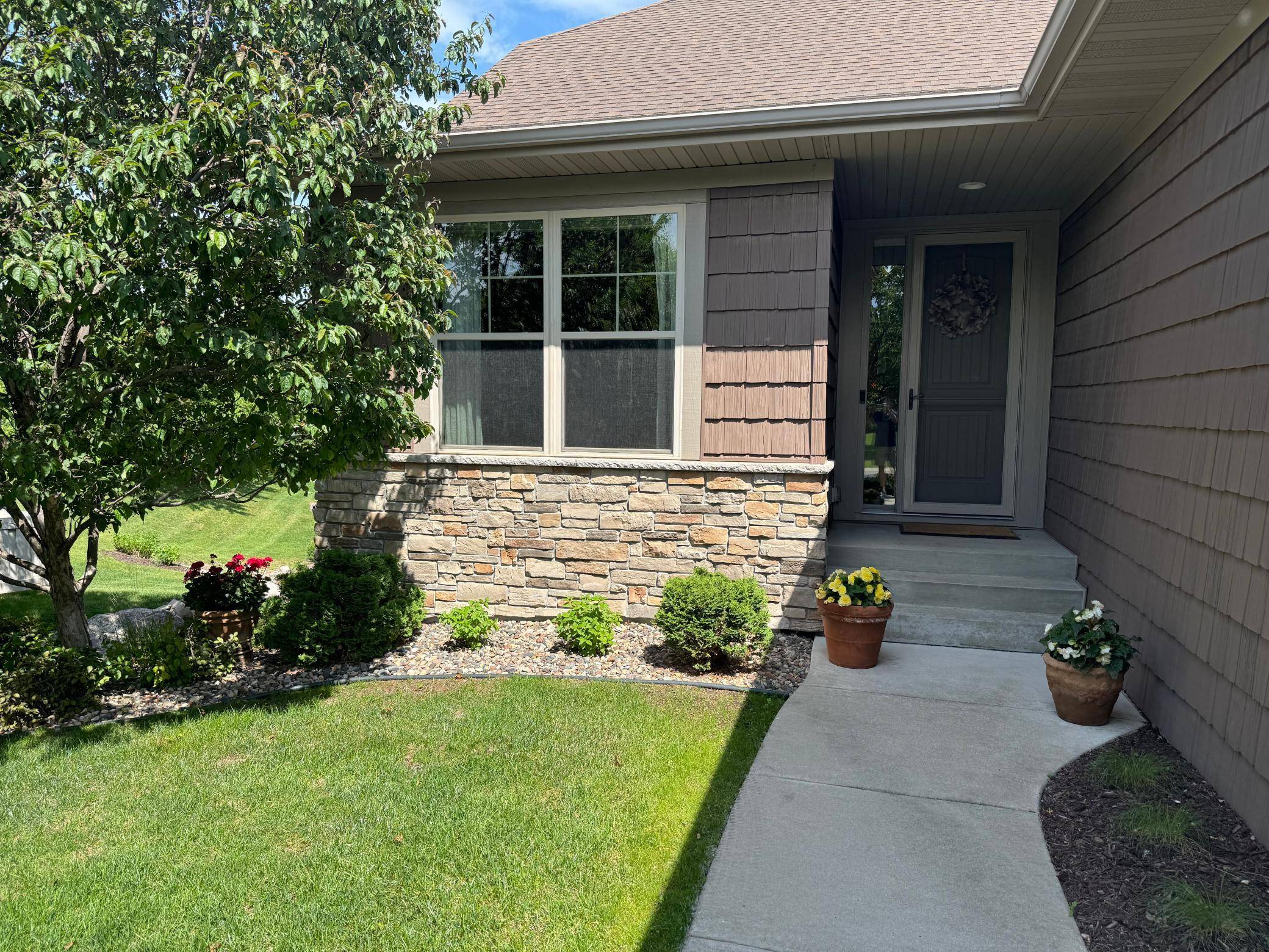 10788 Lyndale Bluffs TRL, Bloomington, MN 55420
