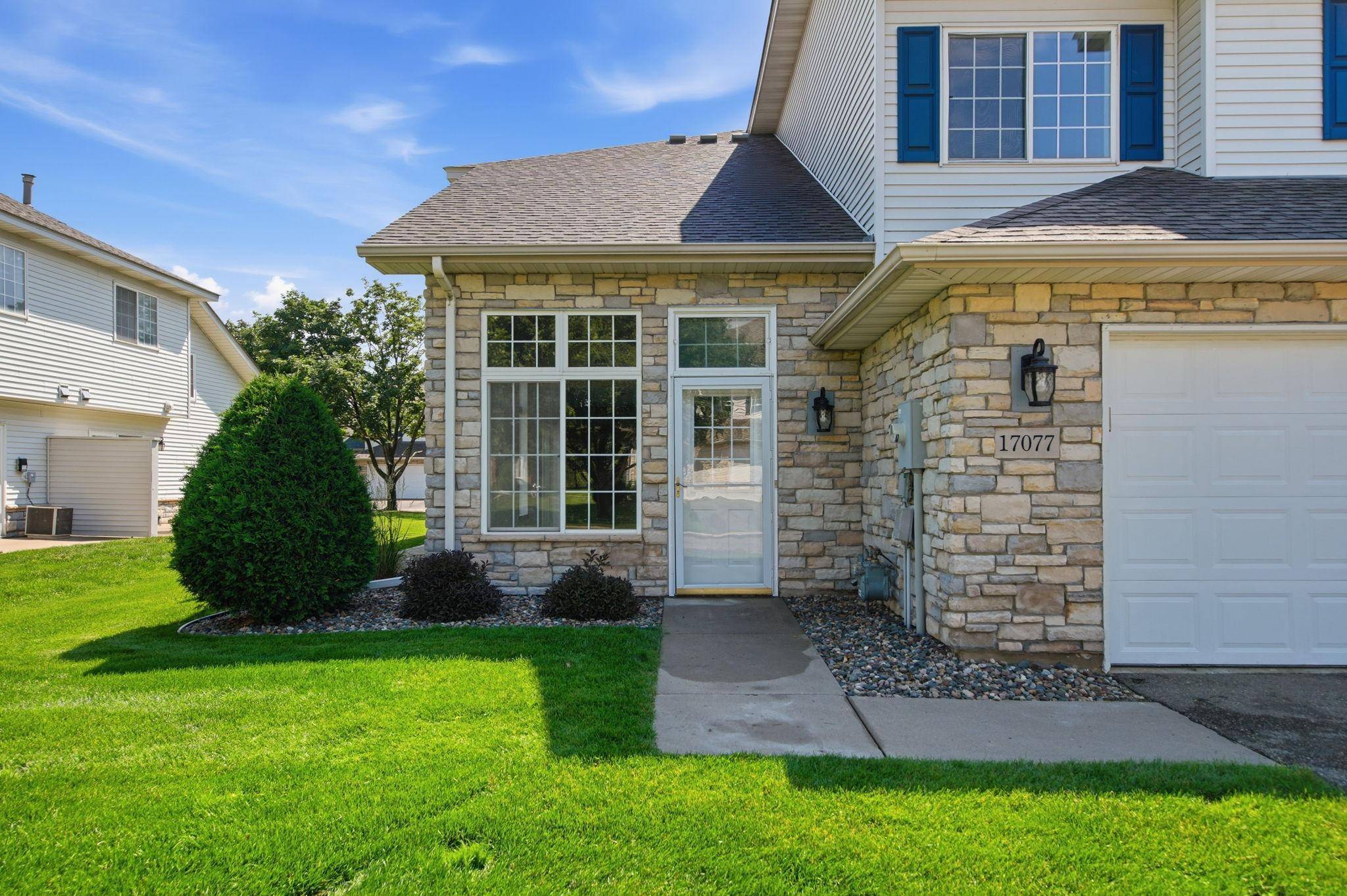 17077 Eagleview WAY, Farmington, MN 55024