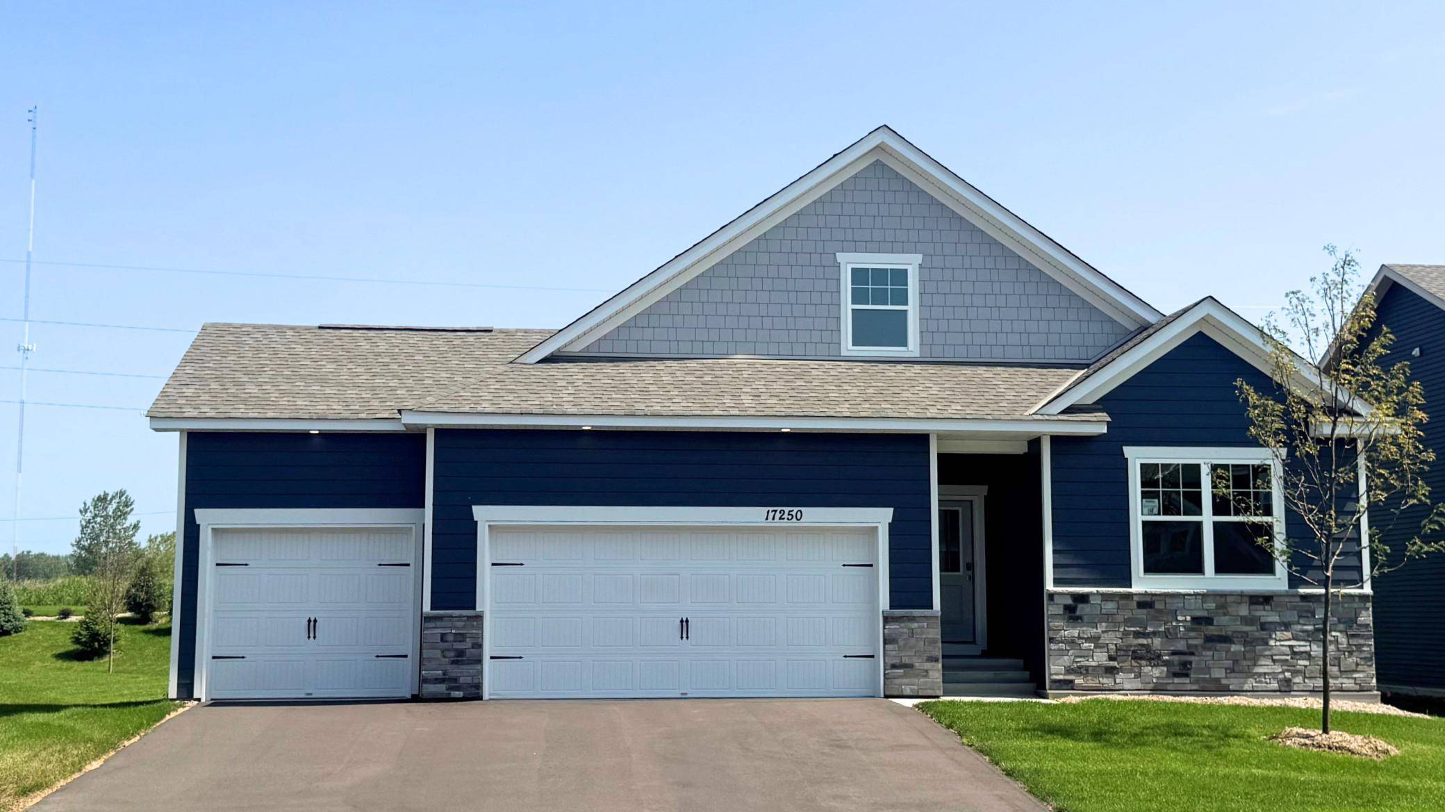 17250 Dimension AVE, Lakeville, MN 55044