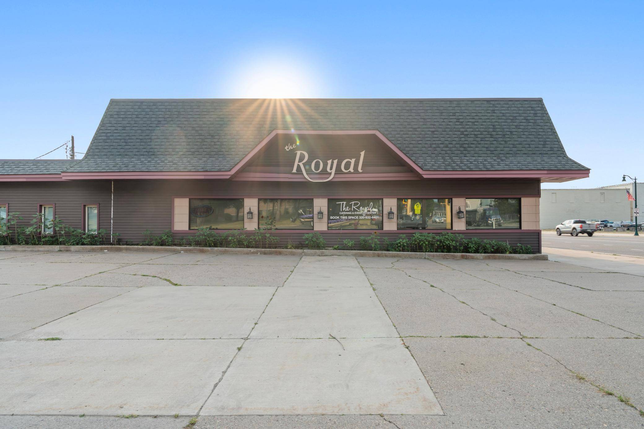 120 W Broadway, Little Falls, MN 56345