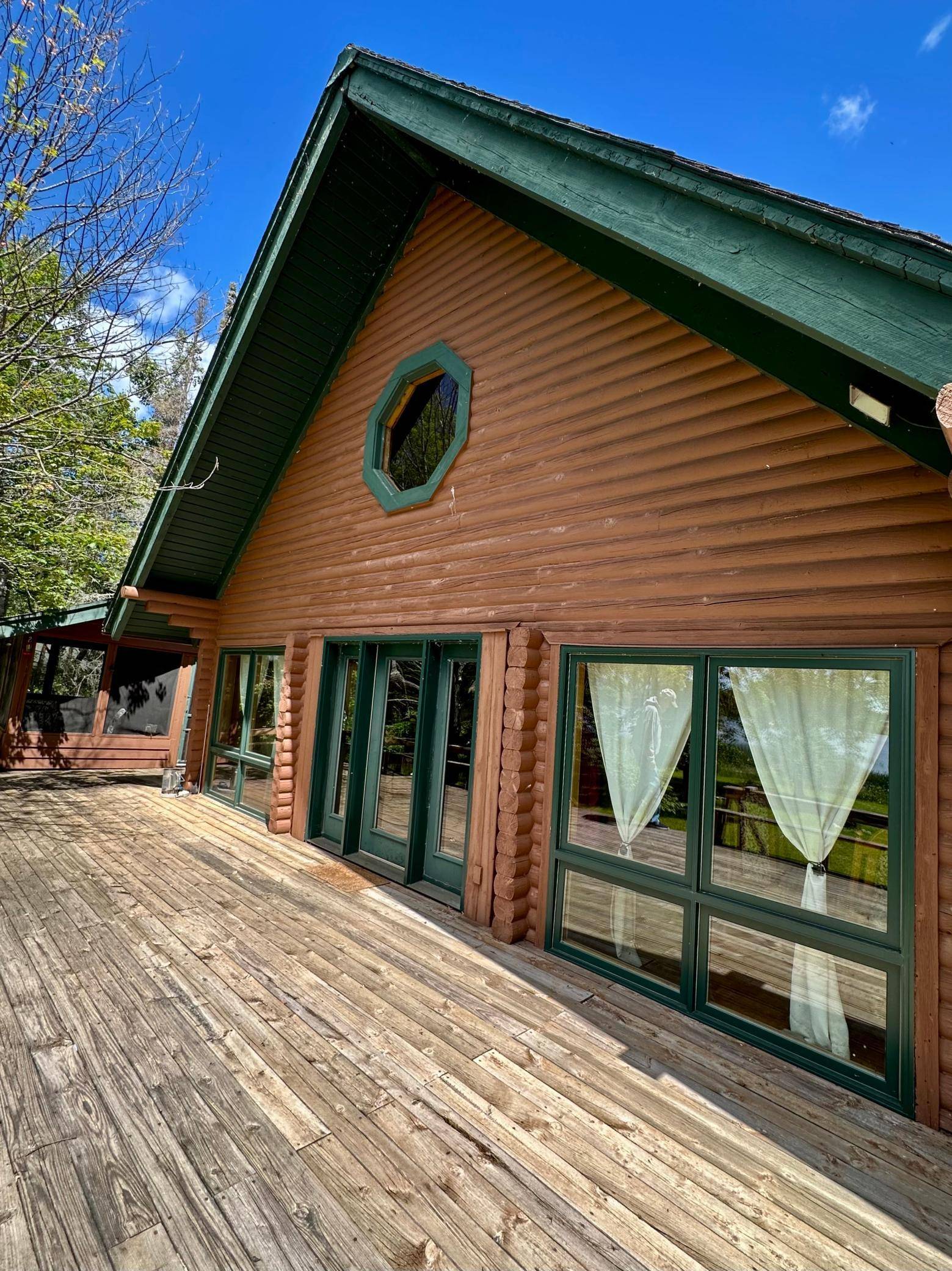 1909 Lynx Island, International Falls, MN 56649