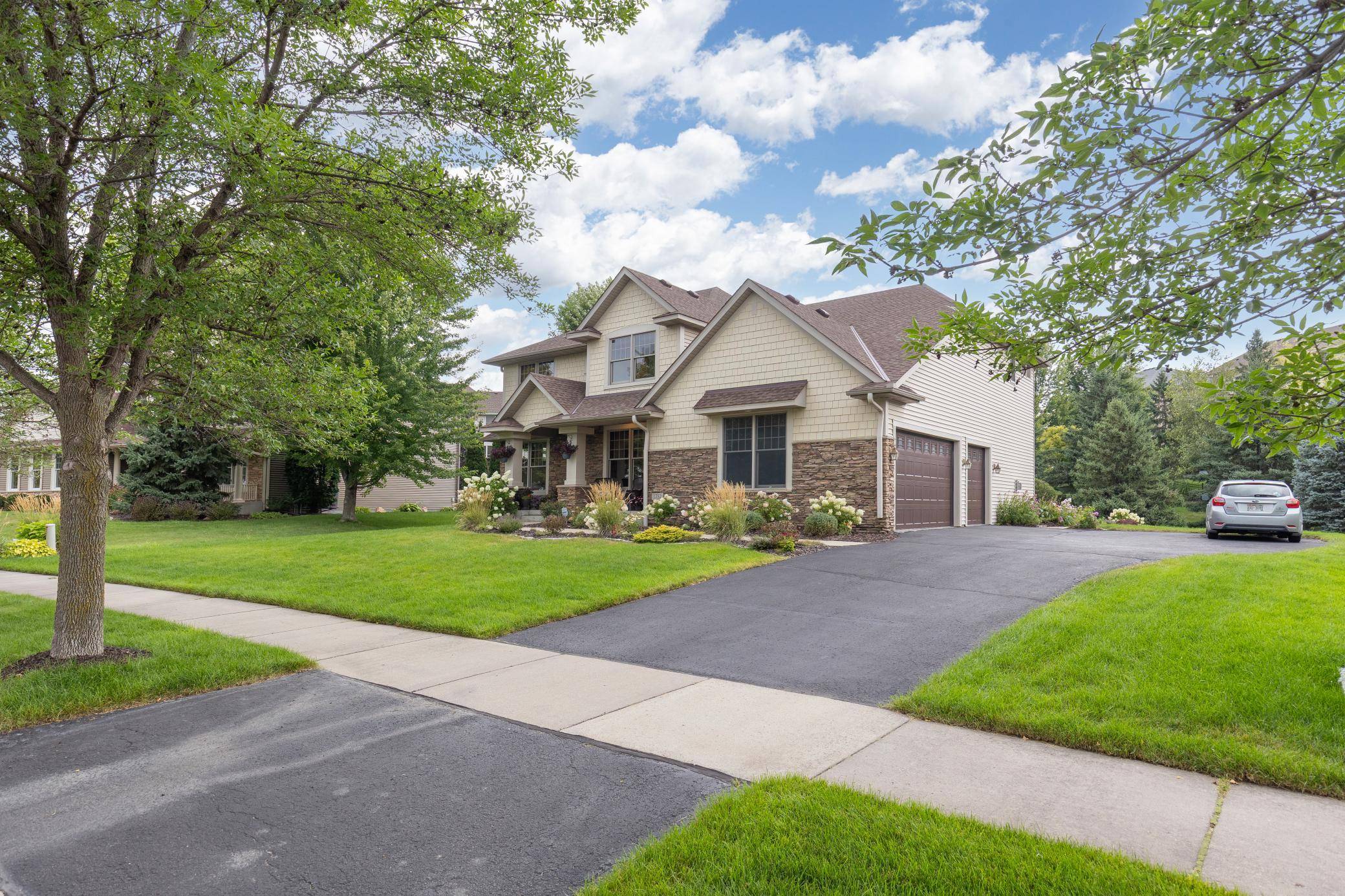 1752 Carriage DR, Victoria, MN 55386
