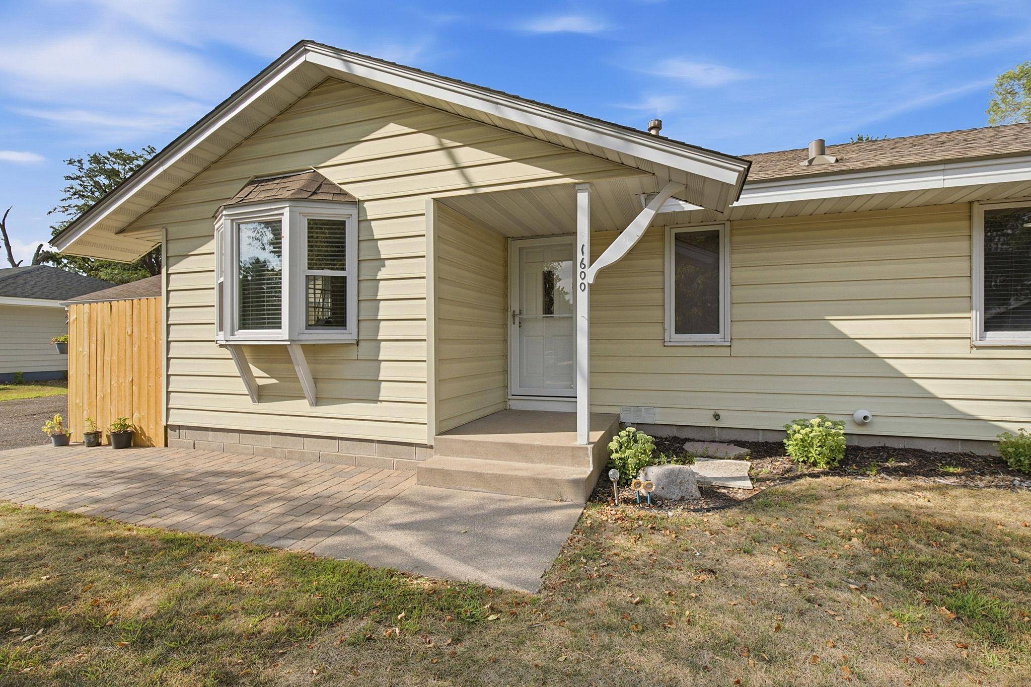 1600 Amy Lane, Brooklyn Center, MN 55430