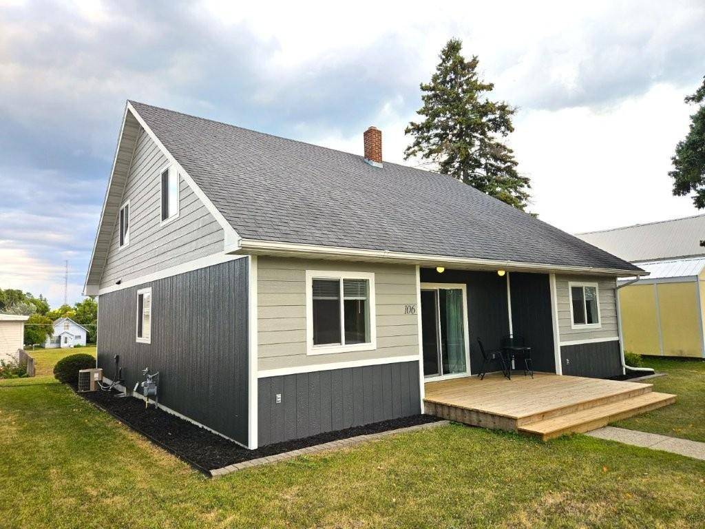 106 Red Lake AVE SW, Bagley, MN 56621