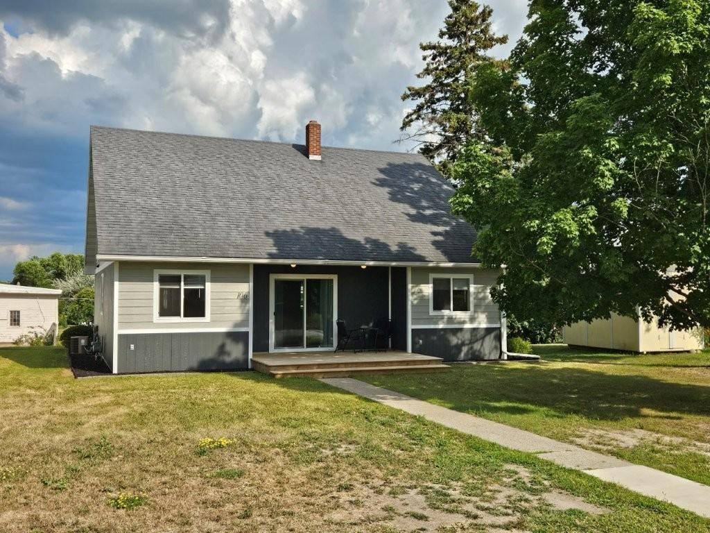 106 Red Lake AVE SW, Bagley, MN 56621
