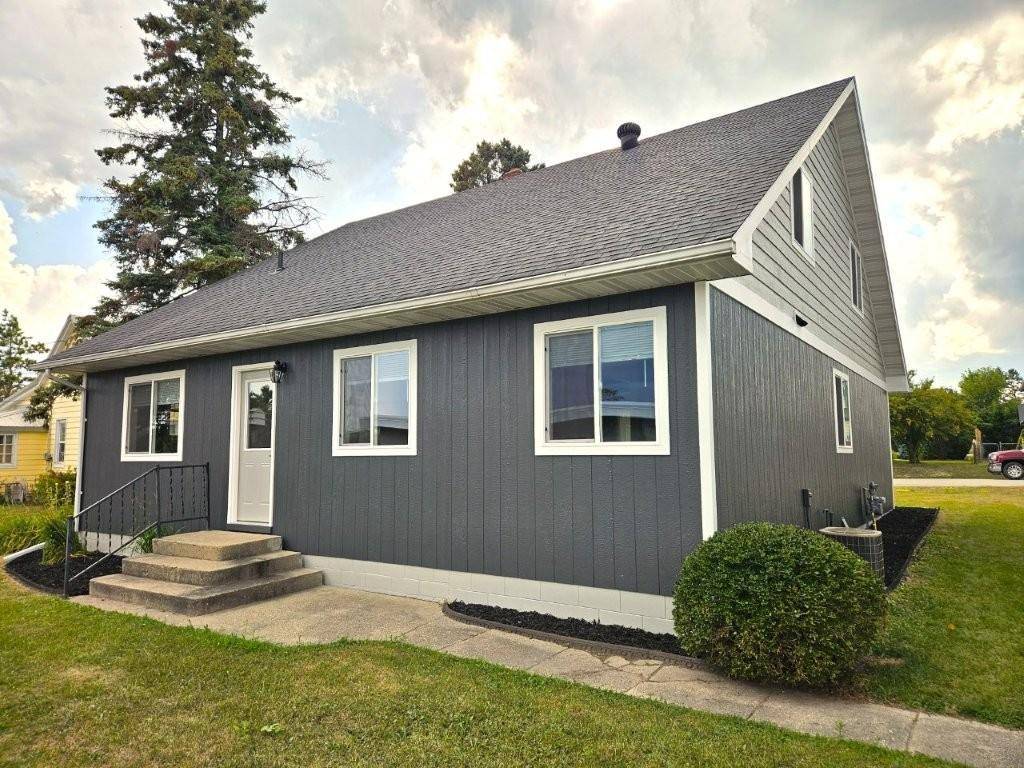 106 Red Lake AVE SW, Bagley, MN 56621