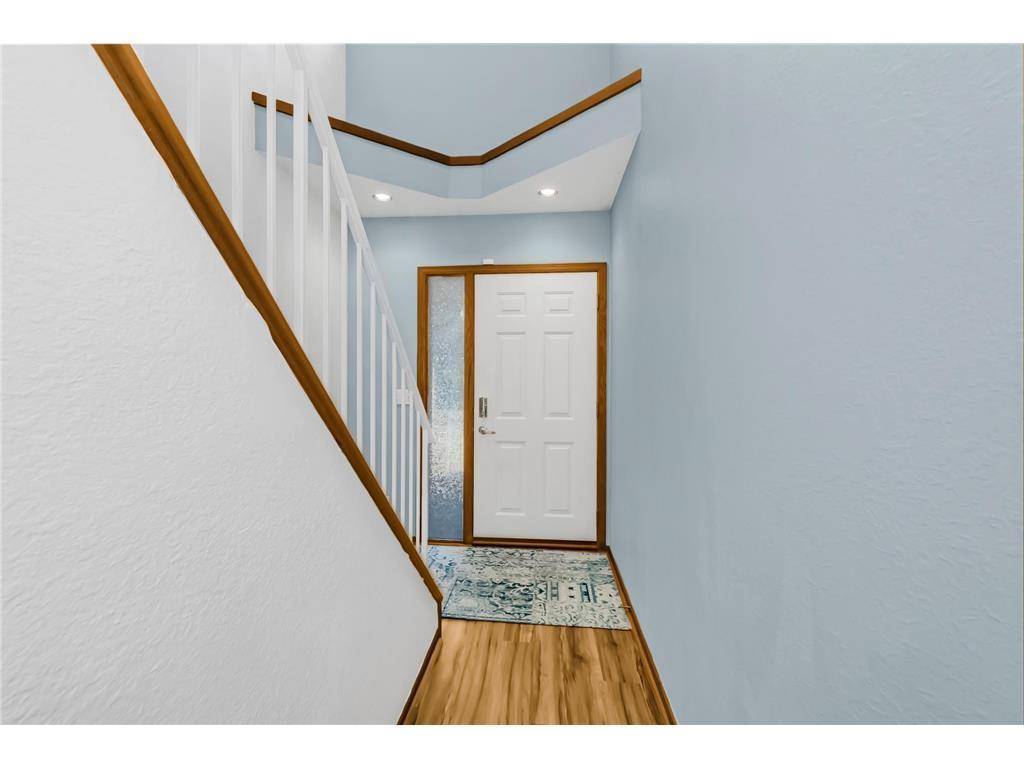 1214 Island DR, Forest Lake, MN 55025