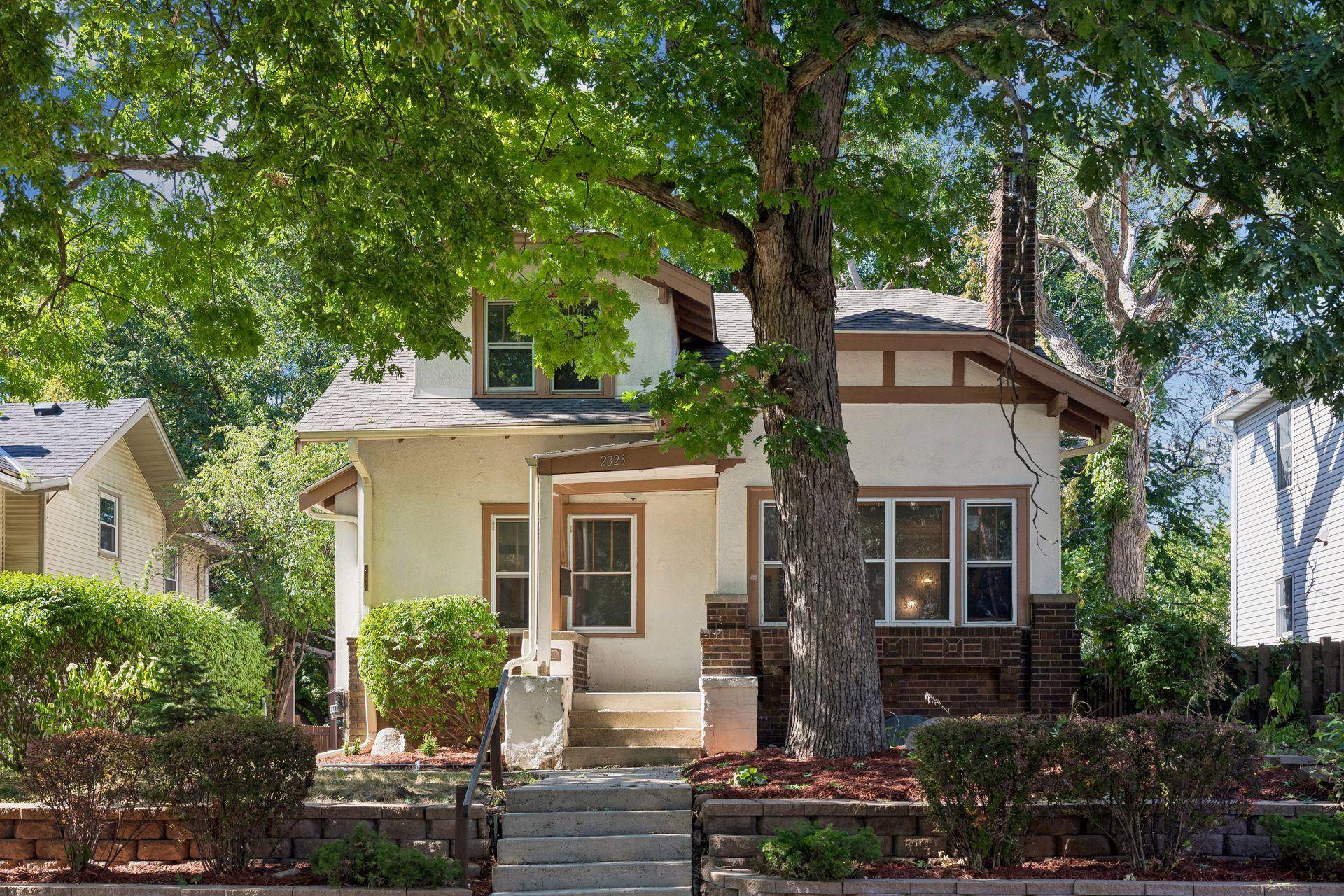 2323 Ilion AVE N, Minneapolis, MN 55411