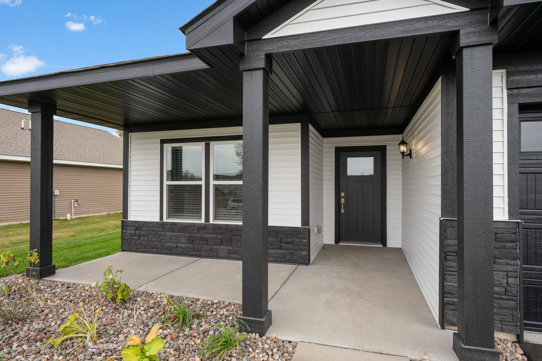 341 Florence AVE S, Annandale, MN 55302