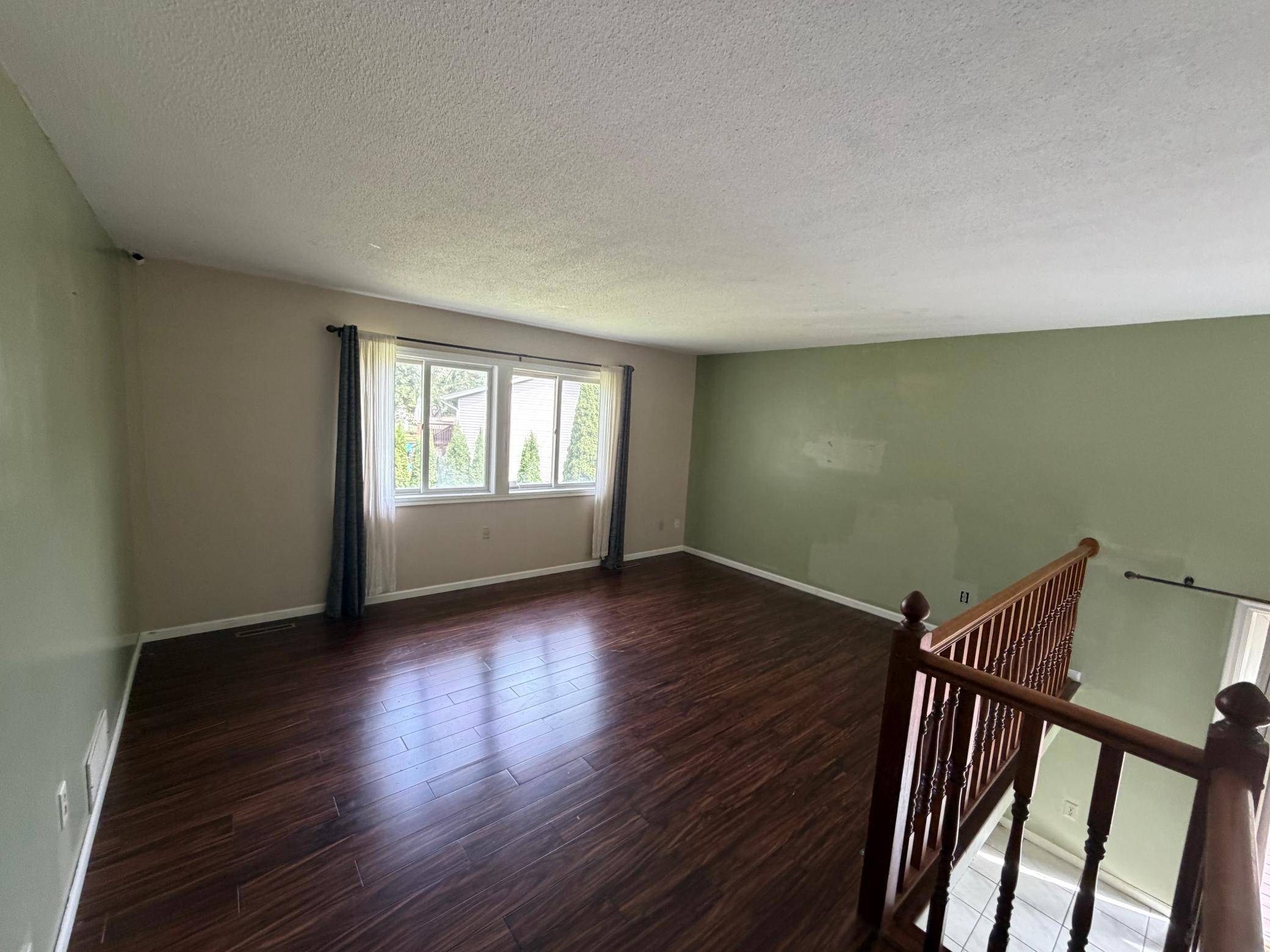 6546 Upper 22nd ST N, Oakdale, MN 55128